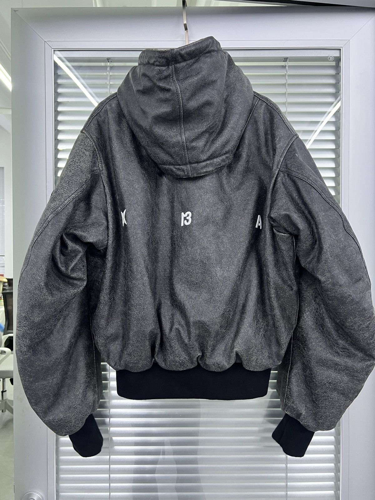 Hood By Air Hood by air FW14 leather bomber Size US M / EU 48-50 / 2 - 3 Thumbnail