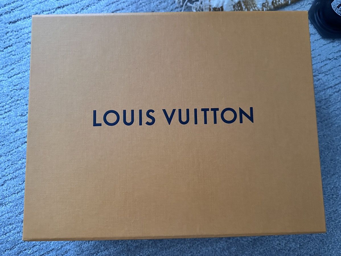 Louis Vuitton Louis Vuitton Driver Moccasin Ski - Mens 9.0 US - 8.0 UK Size US 9 / EU 42 - 8 Thumbnail