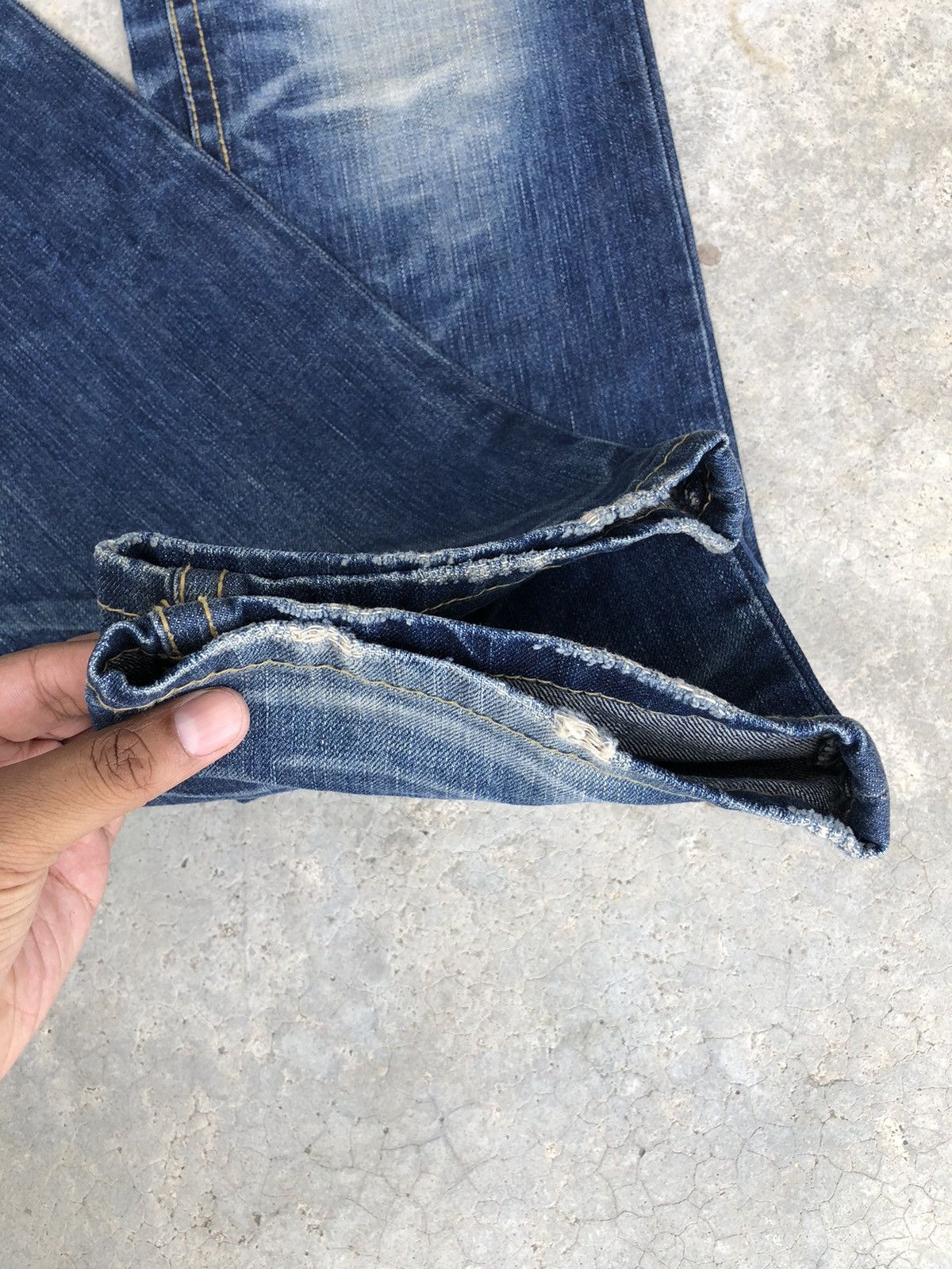 Japanese Brand Yoshitomo Nara Lolita Distressed Jeans Punk Style Blue Size US 31 - 13 Thumbnail