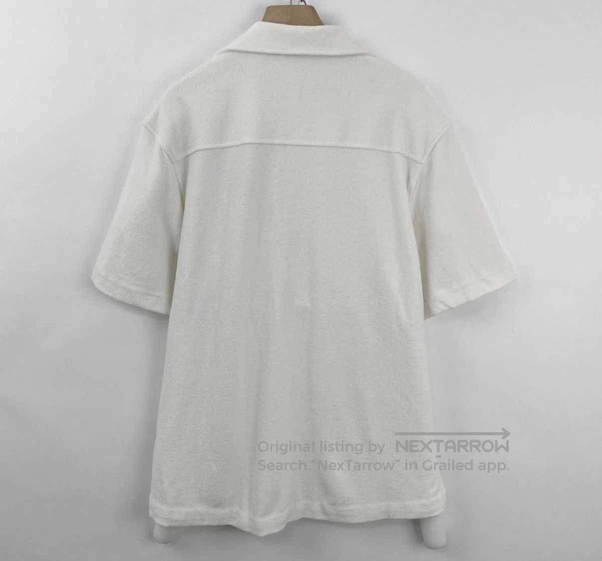Burberry White Short Sleeve Button-Up Shirt with Emblem. Size US M / EU 48-50 / 2 - 2 Thumbnail
