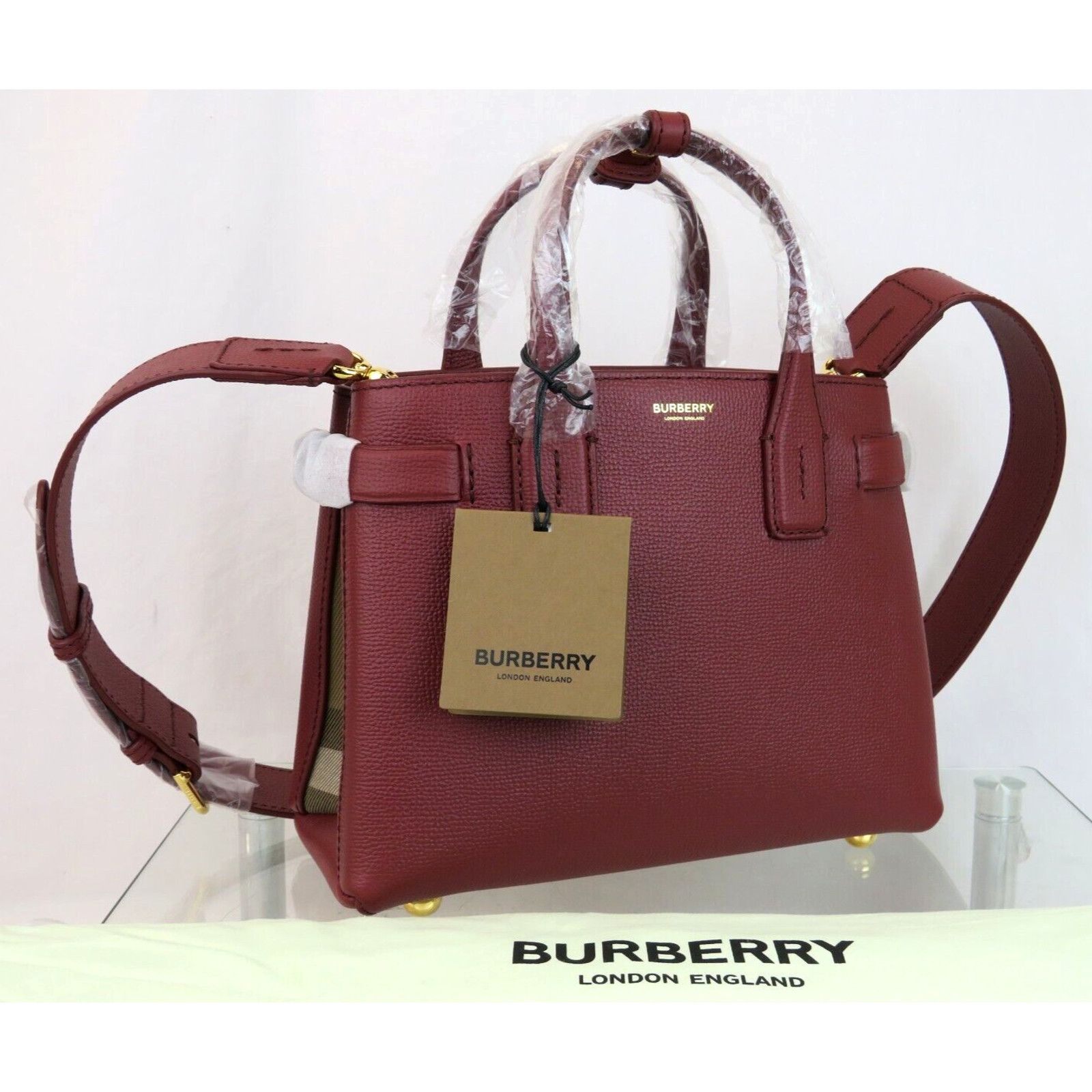 Burberry BURBERRY BANNER CRIMSON LEATHER CHECK CANVAS SHOULDER SM BAG Size ONE SIZE - 1 Thumbnail
