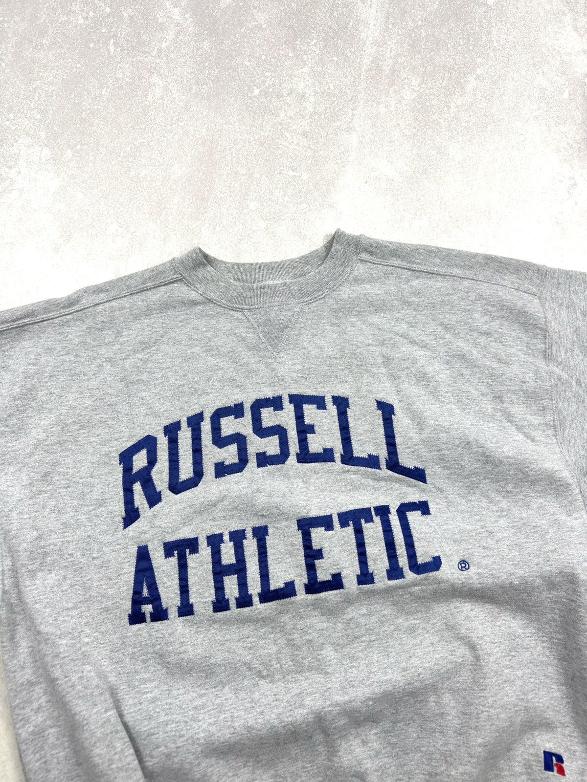 Russell Athletic Vintage 90s Russel Athletic USA Gray Sweatshirt Big Logo Size US L / EU 52-54 / 3 - 6 Thumbnail