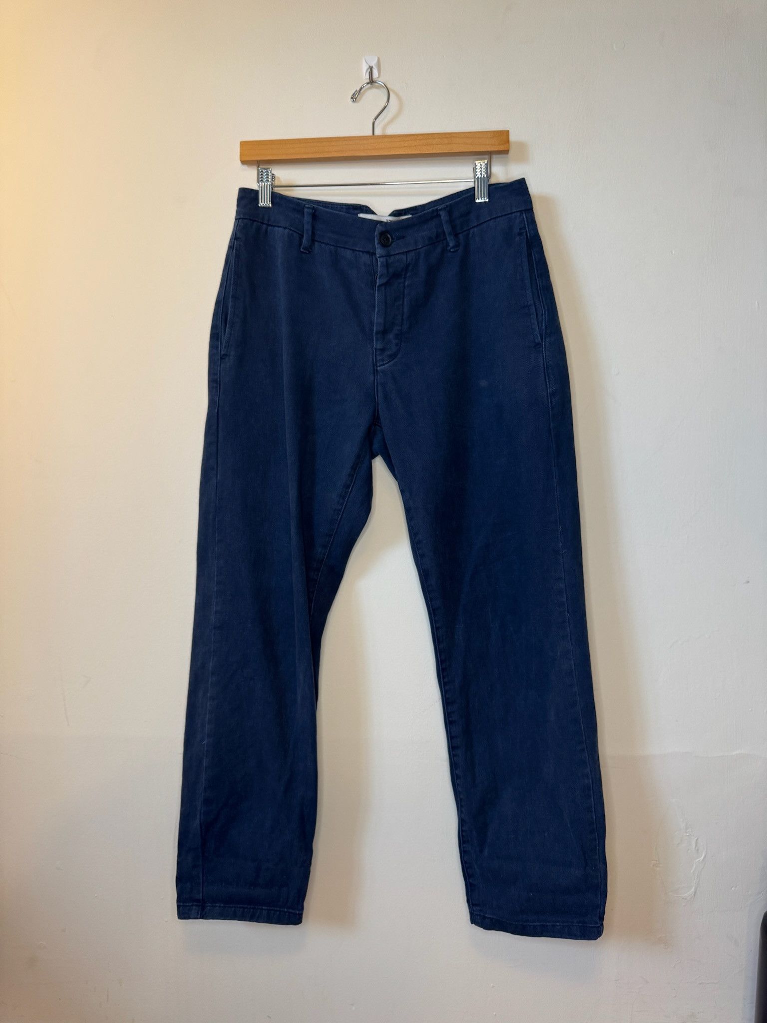 Topman Topman Original Navy Chino Pants (32x28) Size US 32 / EU 48 - 1 Thumbnail