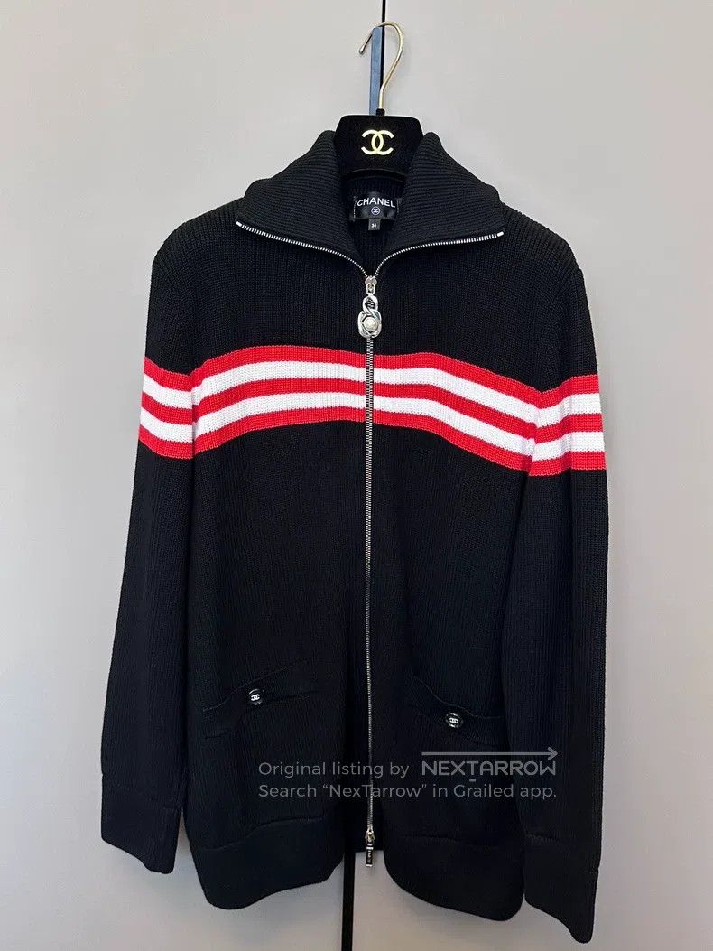 Chanel Chanel 24a black jacket Size XS / US 0-2 / IT 36-38 - 2 Thumbnail