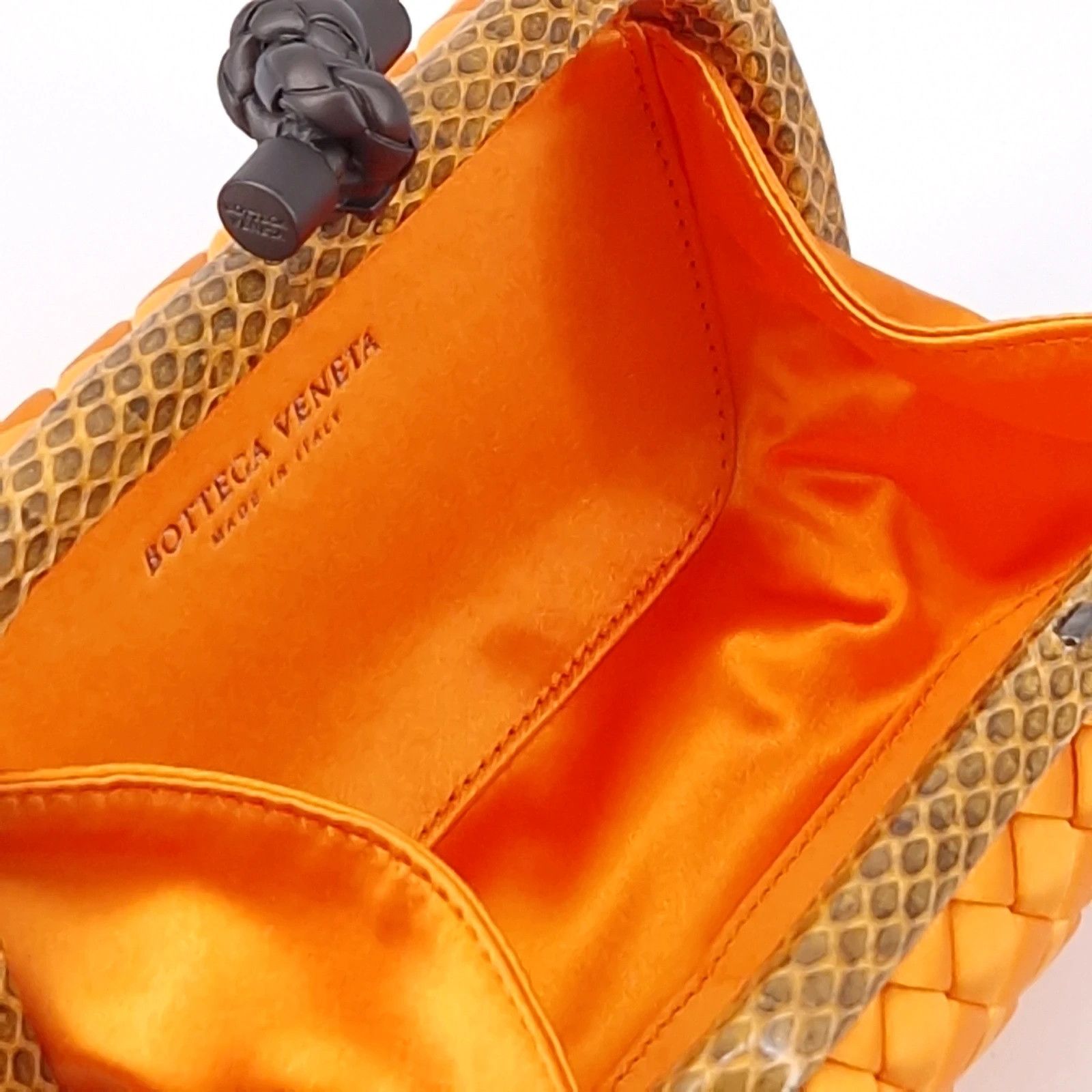 Bottega Veneta BV Satin Intrecciato Impero Ayers Knot Clutch Size ONE SIZE - 9 Thumbnail