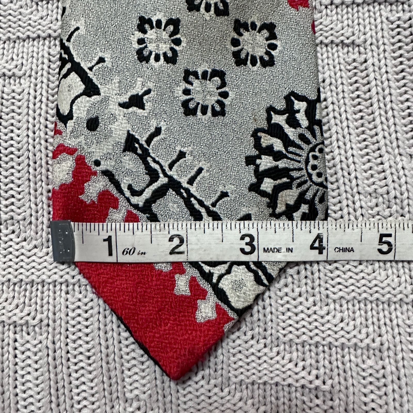 Oleg Cassini Vintage Oleg Cassini red bandana print men's tie Size ONE SIZE - 5 Thumbnail