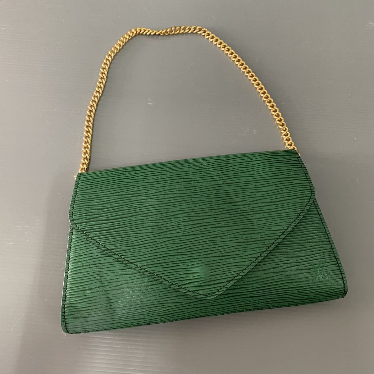 Louis Vuitton Louis Vuitton Epi Leather Pochette Bag Size ONE SIZE - 4 Thumbnail