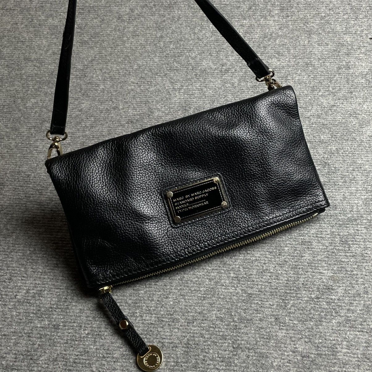 Marc by Marc Jacobs Vintage Marc Jacobs Women's Shoulder Bag Size ONE SIZE - 1 Thumbnail