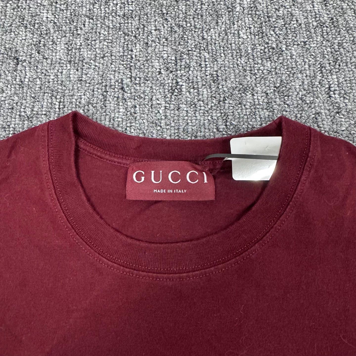 Gucci Gucci Wine Red Small Logo Short Sleeve T-Shirt M Unisex Size M / US 6-8 / IT 42-44 - 5 Thumbnail