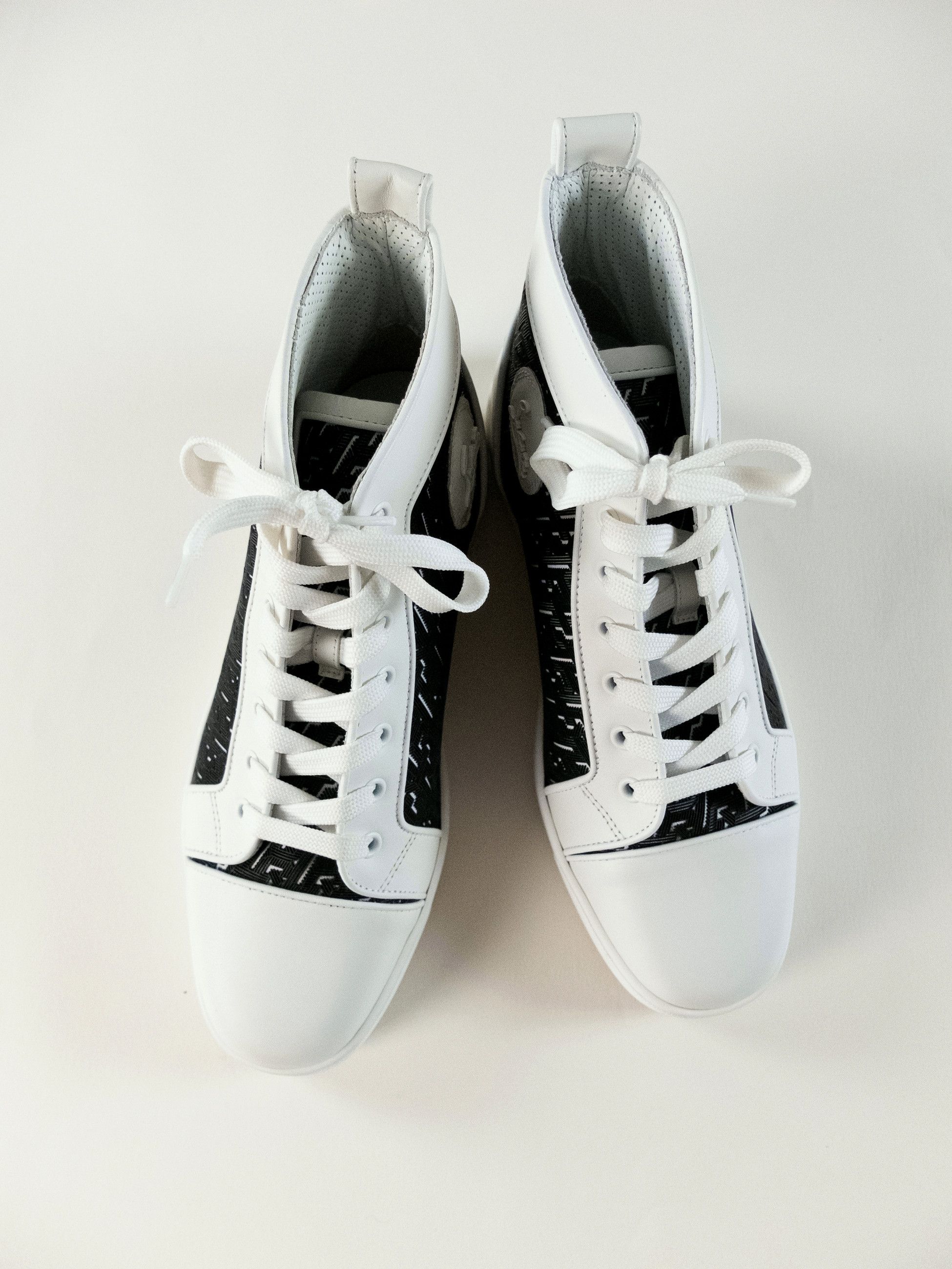 Christian Louboutin CHRISTIAN LOUBOUTIN Louis Orlato white leather sneakers 8 Size US 8 / EU 41 - 4 Thumbnail