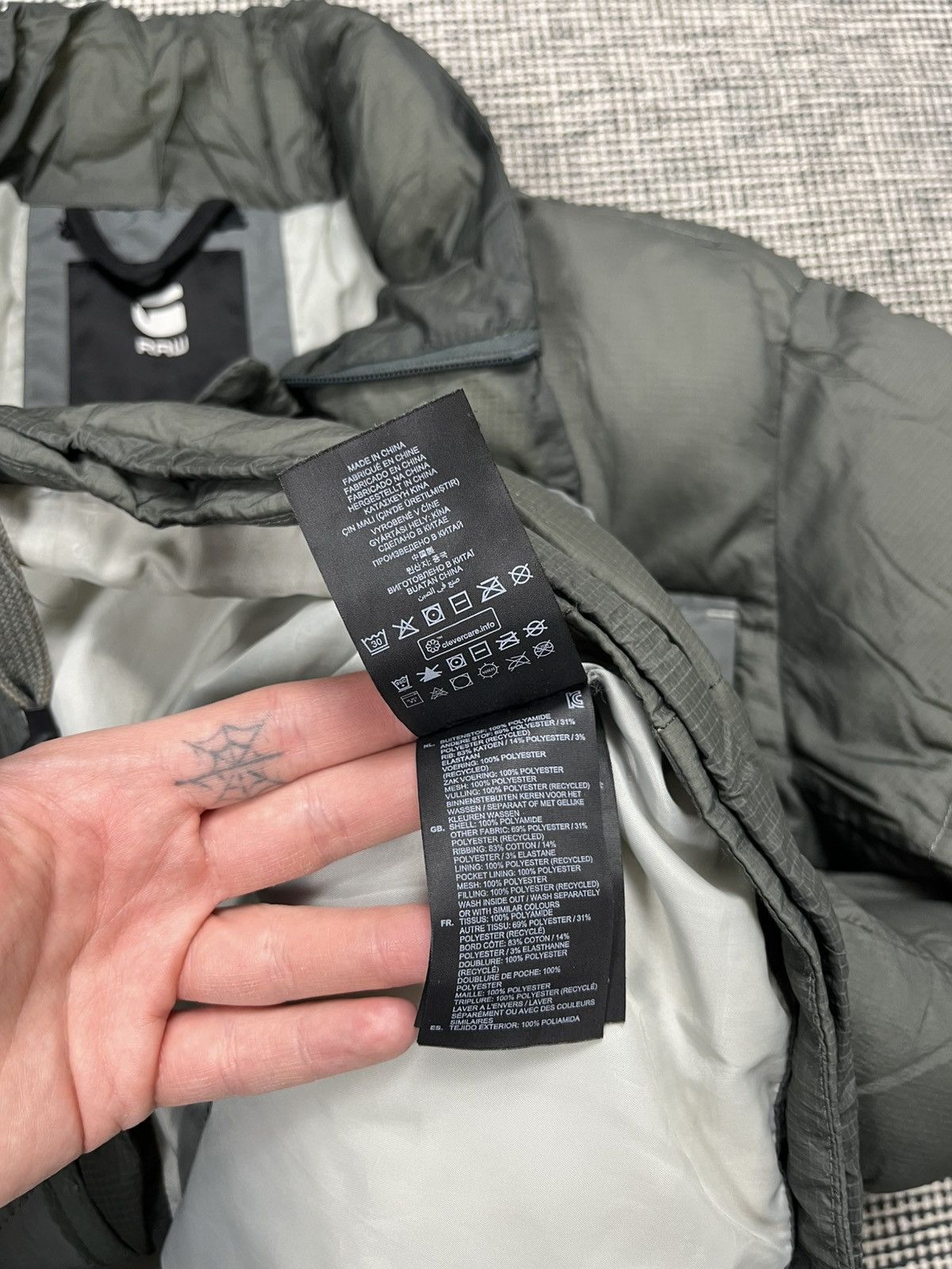 G-Star × Japanese Brand G-Star cargo utility multipocket bomber puffer jacket rare Size US L / EU 52-54 / 3 - 8 Thumbnail