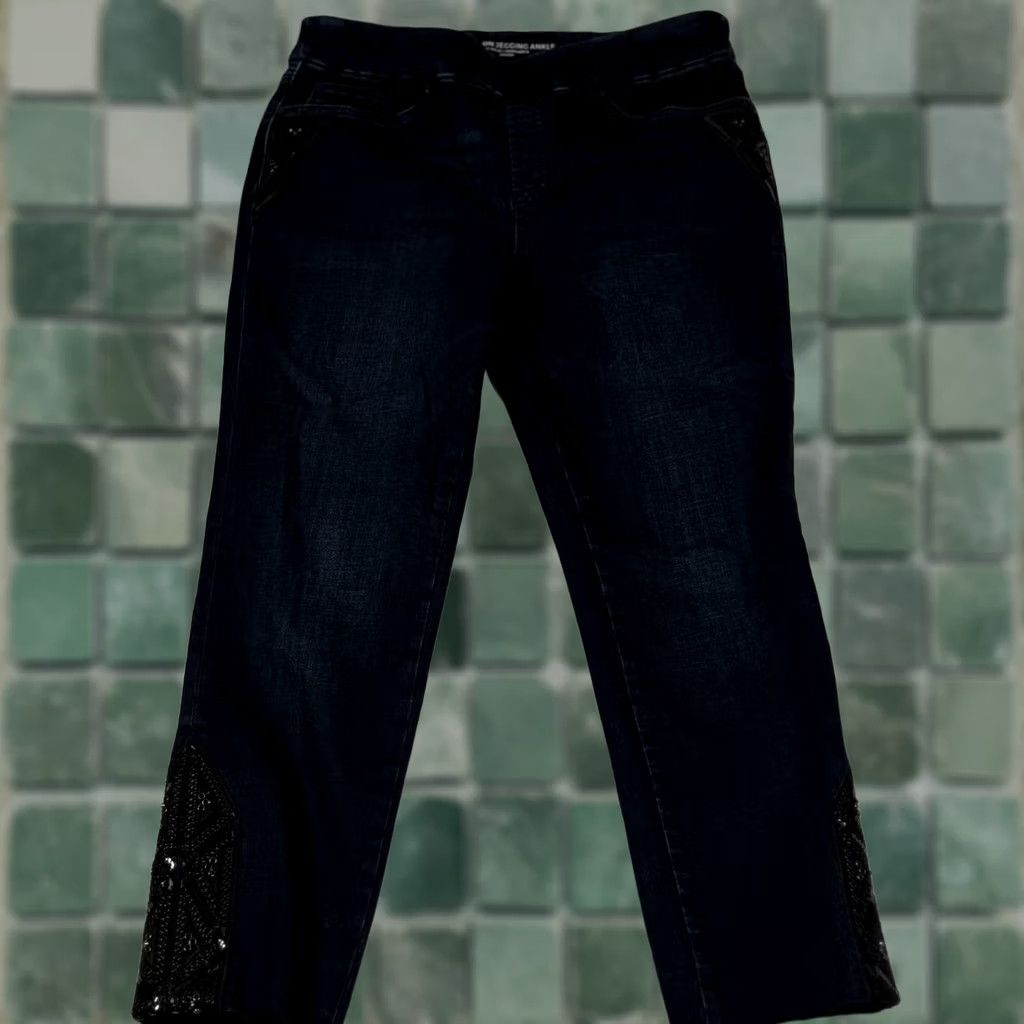 Vintage Chicos Womens Jegging Jeans 8R Dark Wash Sequin Crop Embellished Size 30" / US 8 / IT 44 - 1 Thumbnail
