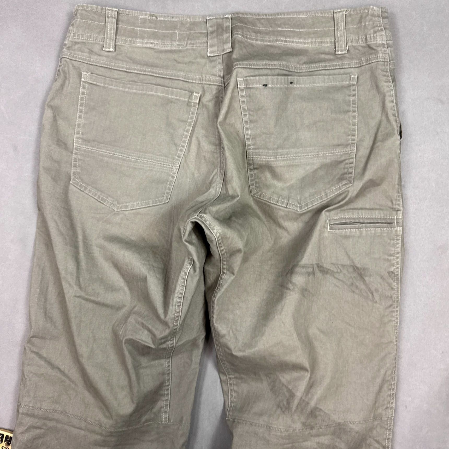 Vintage Kuhl Pants Mens 36x30 Brown Slackr Hiking Trail Camp Fish Chore Workwear Baggy Pants Size US 36 / EU 52 - 4 Thumbnail