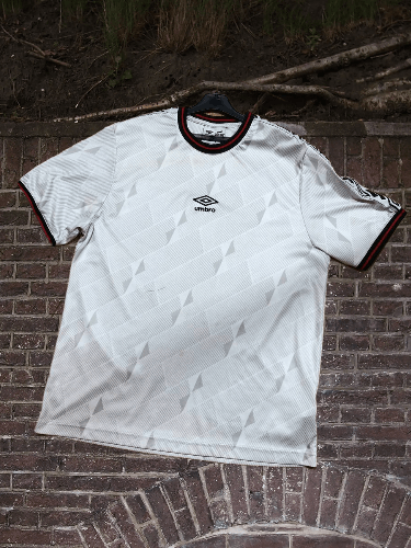 Umbro Umbro T-Shirt Size US S / EU 44-46 / 1 - 1 Thumbnail