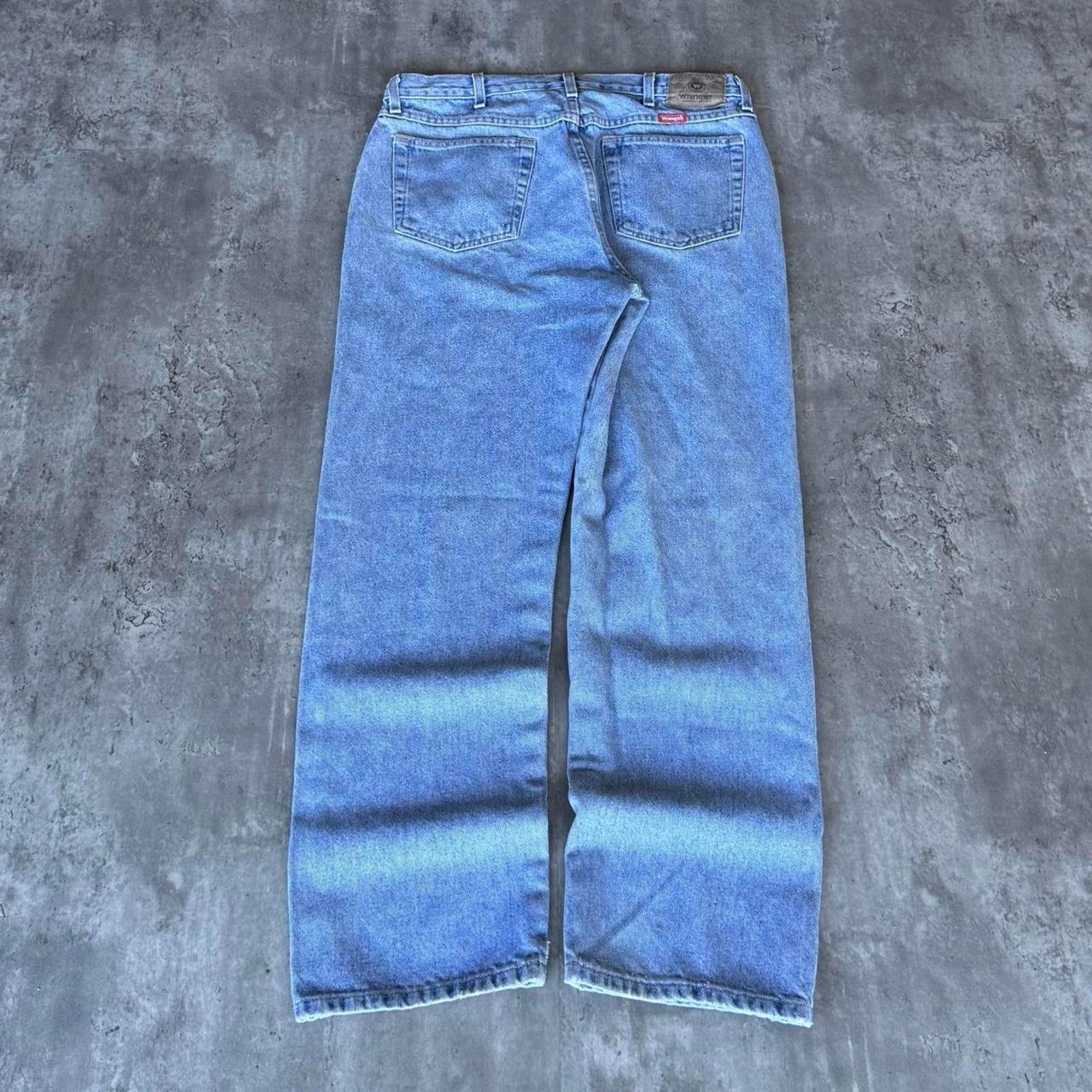 Vintage × Wrangler Vintage Y2K Light Wash Baggy Blue Essential Denim Jeans Size US 34 / EU 50 - 1 Thumbnail