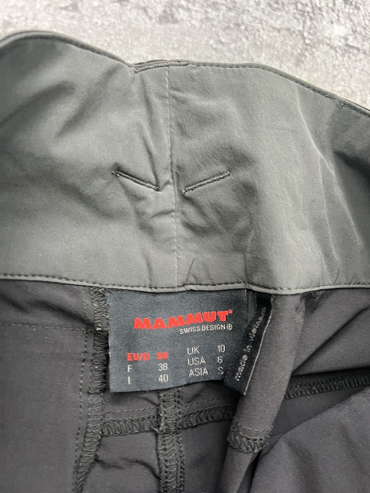 Mammut Mammut Shorts Womens Gorpcore Tracking Size 26" / US 2 / IT 38 - 4 Thumbnail