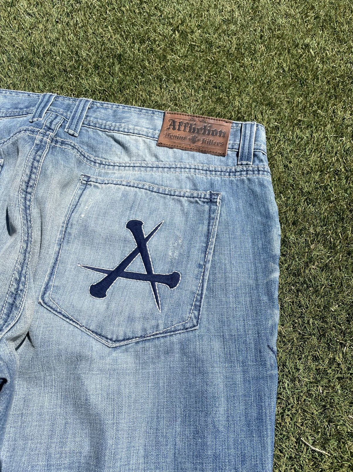 Affliction Affliction Denim Jeans Mens 40X34 Skull Faded Distressed Size US 40 / EU 56 - 10 Thumbnail