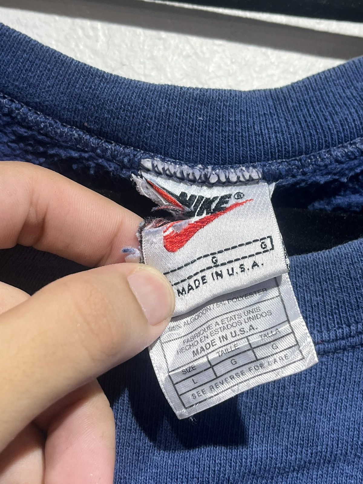 Nike × Vintage Vintage Nike swoosh crewneck Size US XL / EU 56 / 4 - 3 Thumbnail