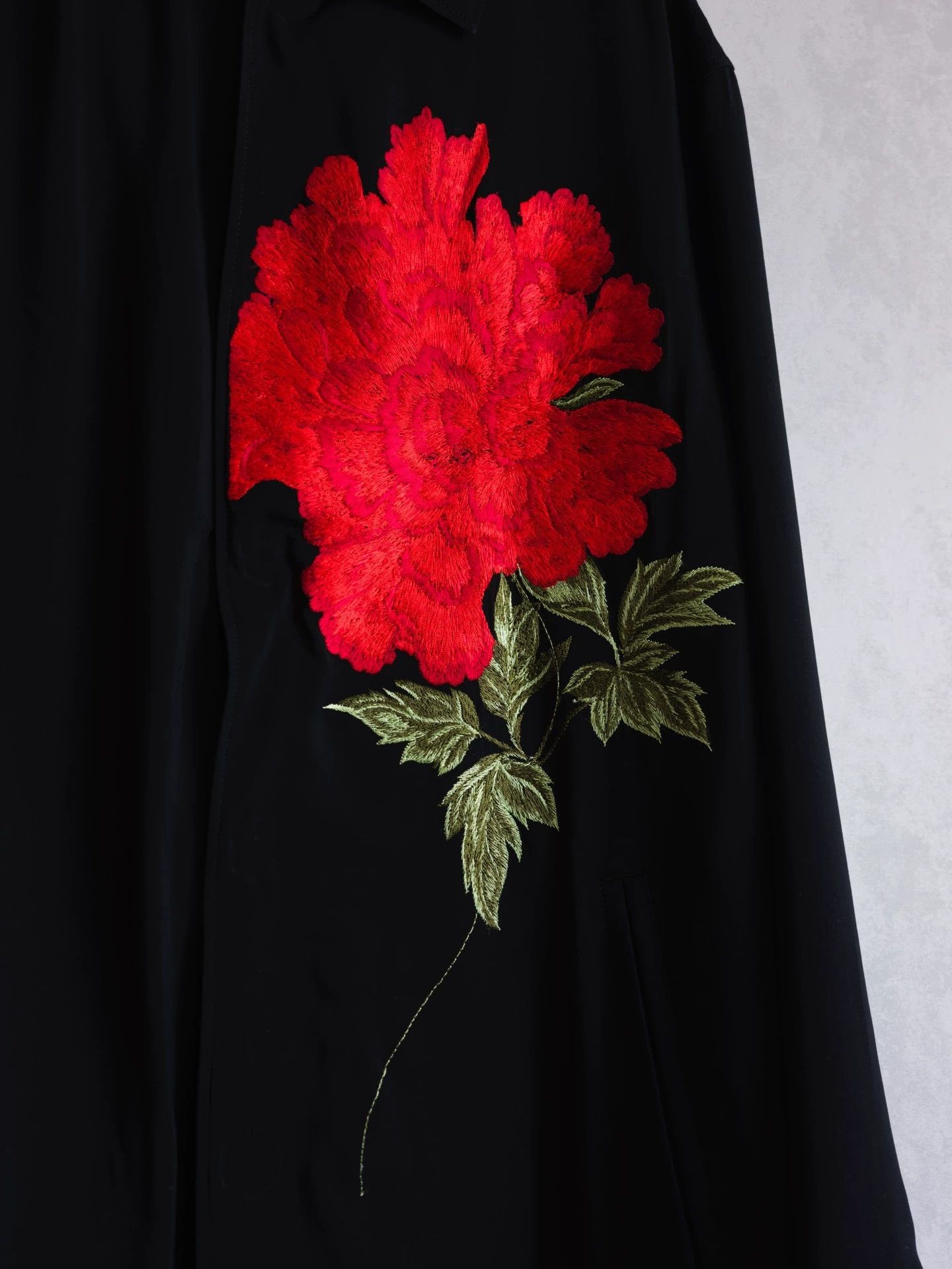 Yohji Yamamoto Yohji Yamamoto 96SS Peony Embroidered Jacket Size US S / EU 44-46 / 1 - 3 Thumbnail