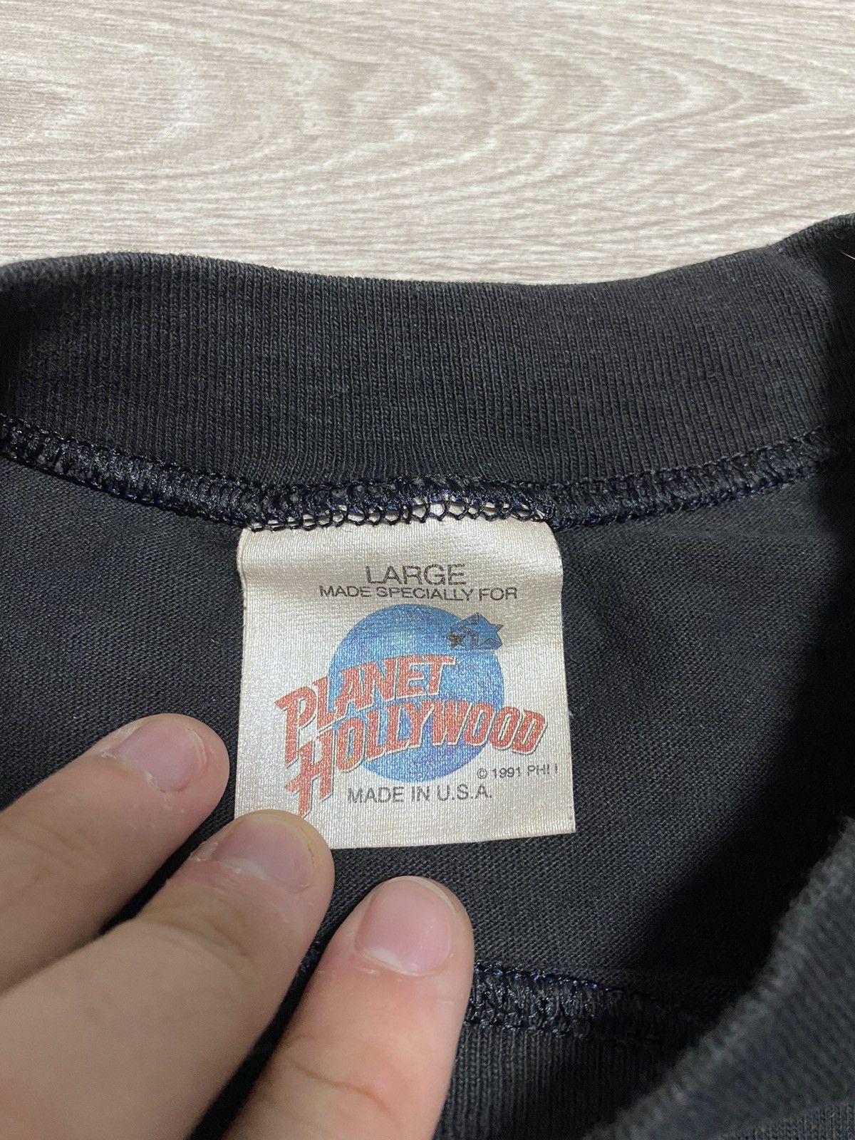 Planet Hollywood Vintage Planet Hollywood Nassau 1991 year sz L Size US L / EU 52-54 / 3 - 7 Thumbnail