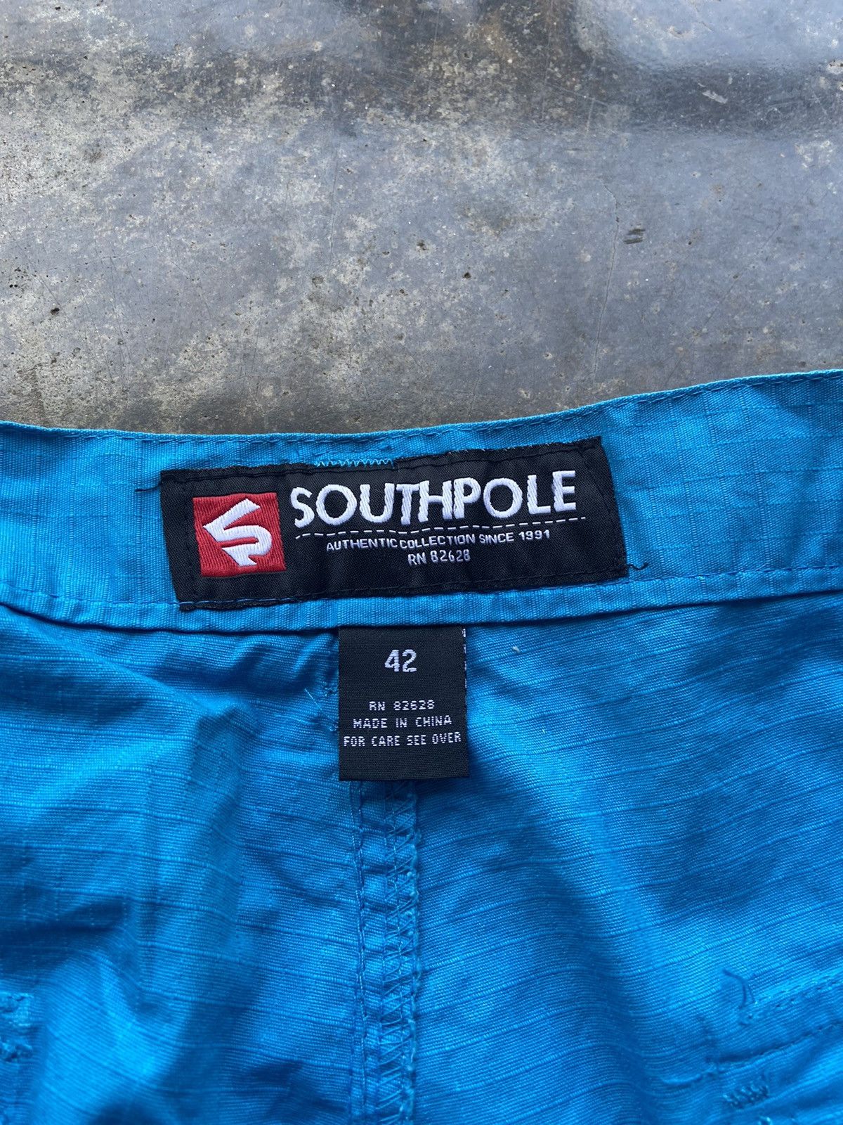 Southpole Crazy Vintage Baggy Y2K Southpole Cargo Skater Shorts Size US 42 / EU 58 - 4 Thumbnail