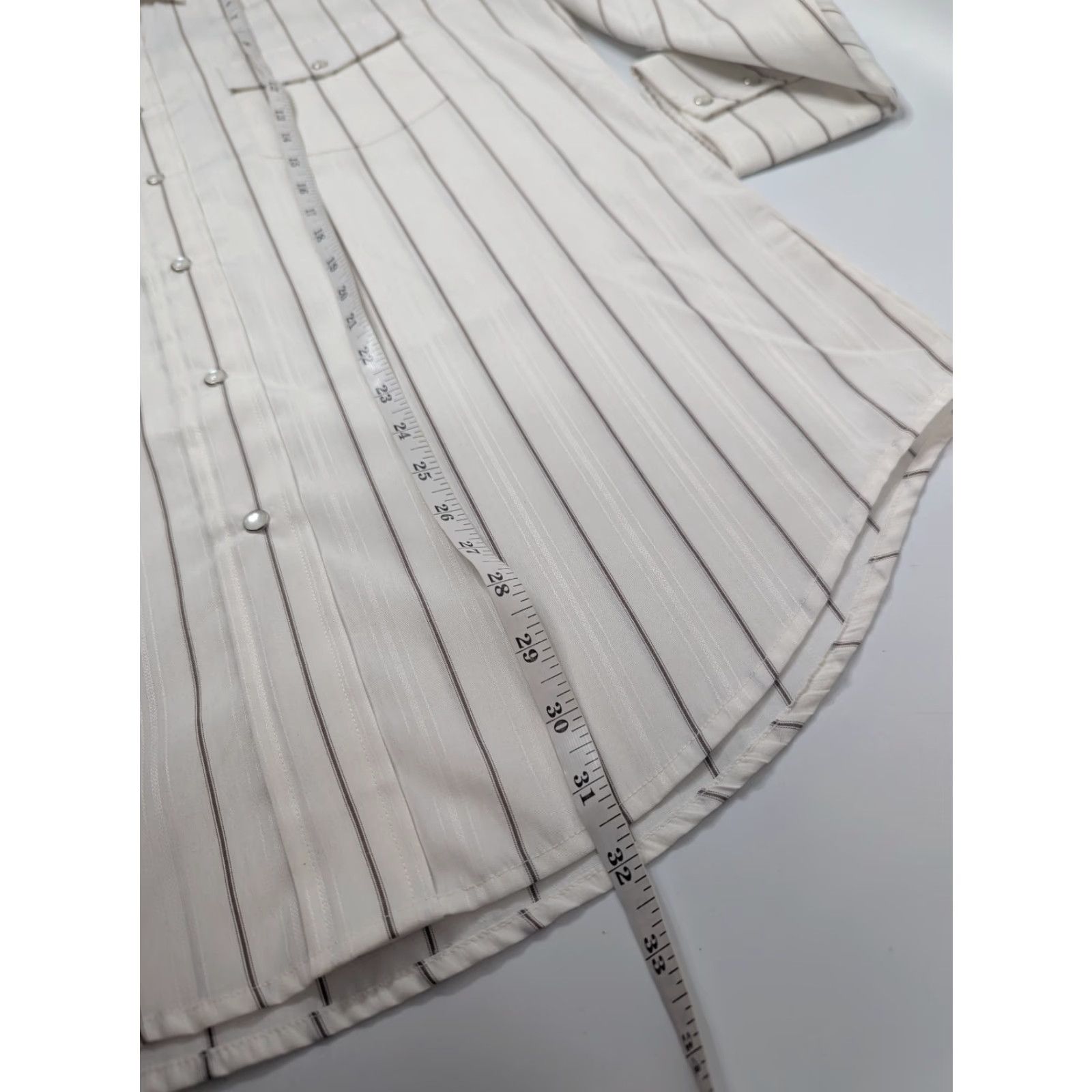 Armani VINTAGE Gold Collection by Karman Pearl Snap Western Stripe Shirt M Ivory Cowboy Rodeo Womens Size US M / EU 48-50 / 2 - 5 Thumbnail