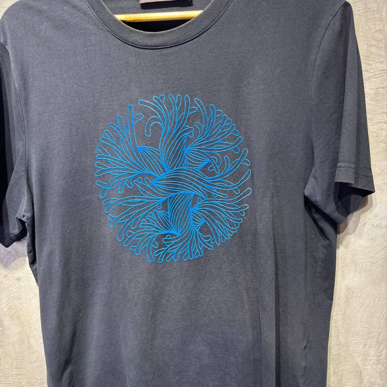 Louis Vuitton Louis Vuitton Cristopher Nemeth Rope tee Size US M / EU 48-50 / 2 - 2 Thumbnail