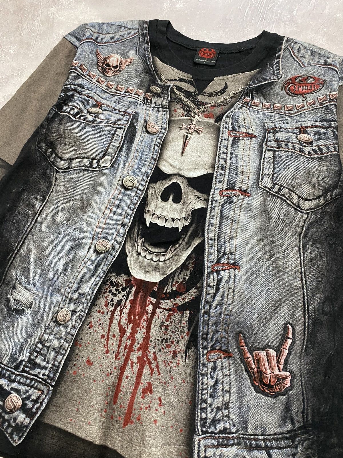Japanese Brand Vintage Punk Rock Skull 3D Tatoo All Over Print Longsleeve Size US L / EU 52-54 / 3 - 3 Thumbnail