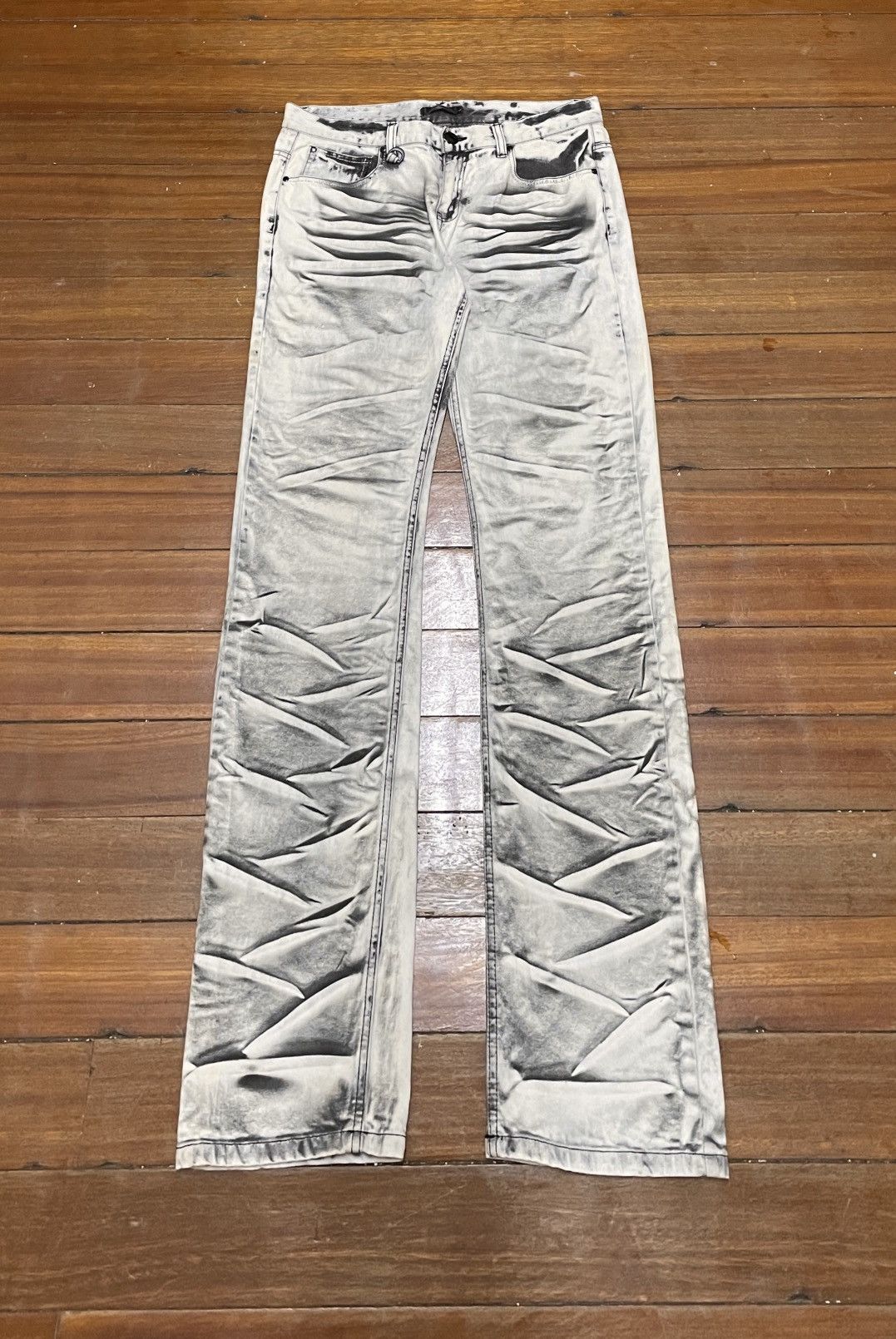 Japanese Brand Very Rare Vintage Regnoir Smokey Distressed Jeans 1990s Size US 31 - 1 Thumbnail
