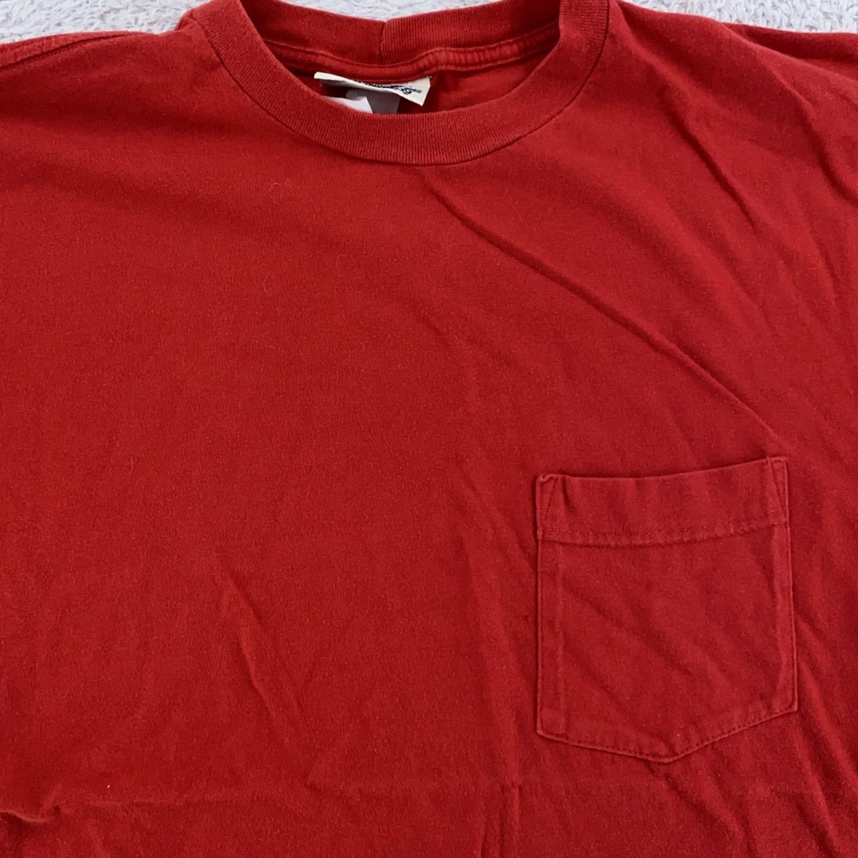 Northern Reflections VINTAGE Northern Reflections Red Pocket Shirt Mens M Short Sleeve Cotton Crew Neck Size US M / EU 48-50 / 2 - 2 Thumbnail