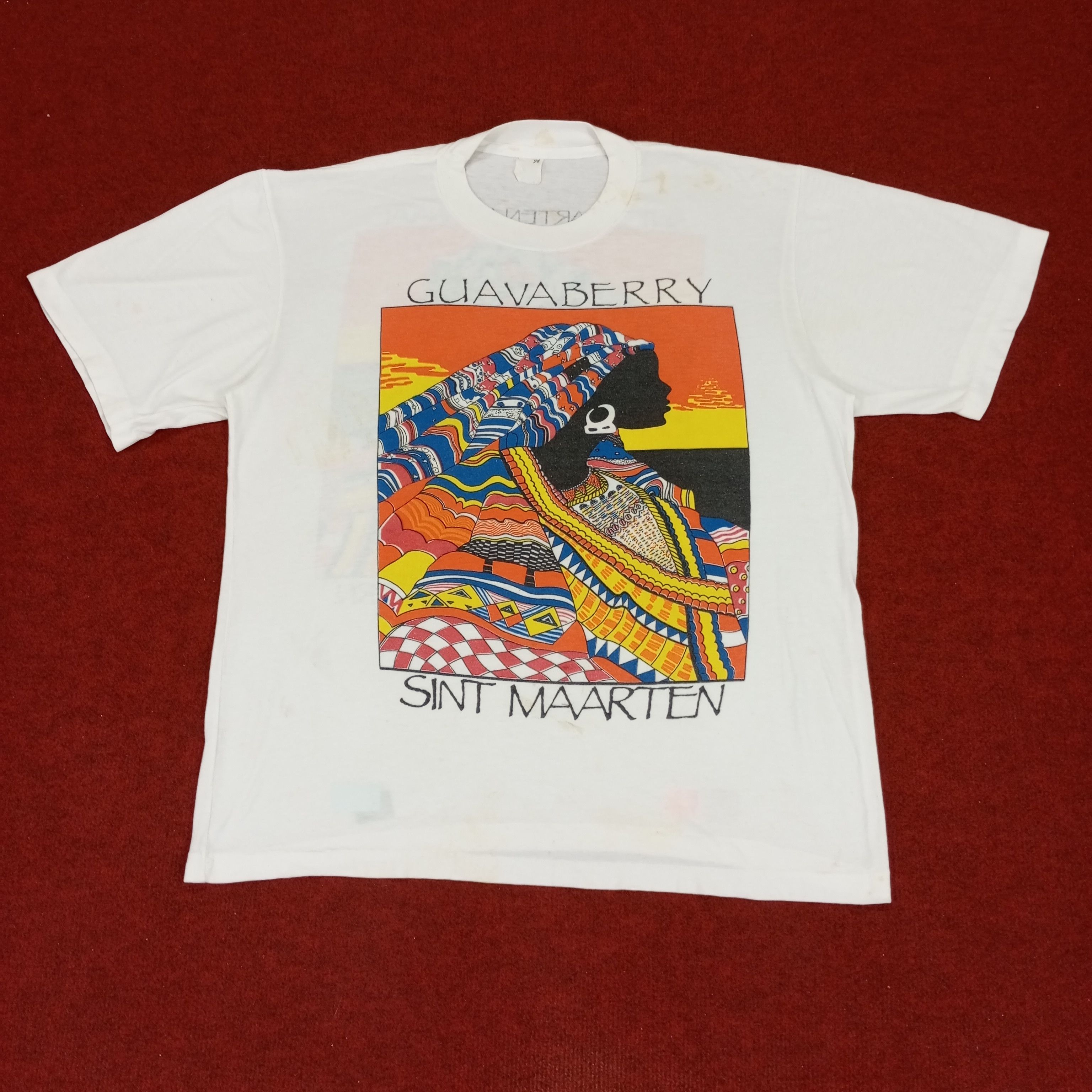Vintage Guavaberry Sint Maarten Art Design Streetwear Style Tshirt Size US L / EU 52-54 / 3 - 1 Thumbnail