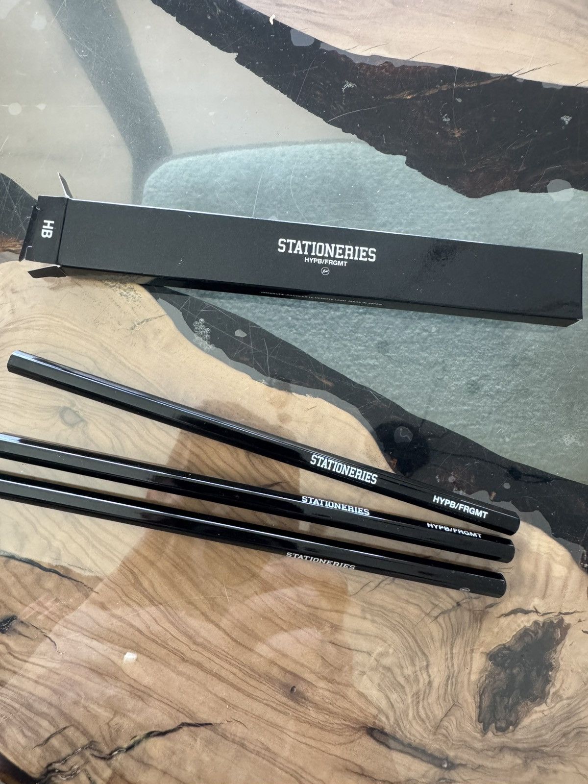 Fragment Design 3-Pack Drawing Pencils - Fragment Design x HYPEBEAST Size ONE SIZE - 3 Thumbnail