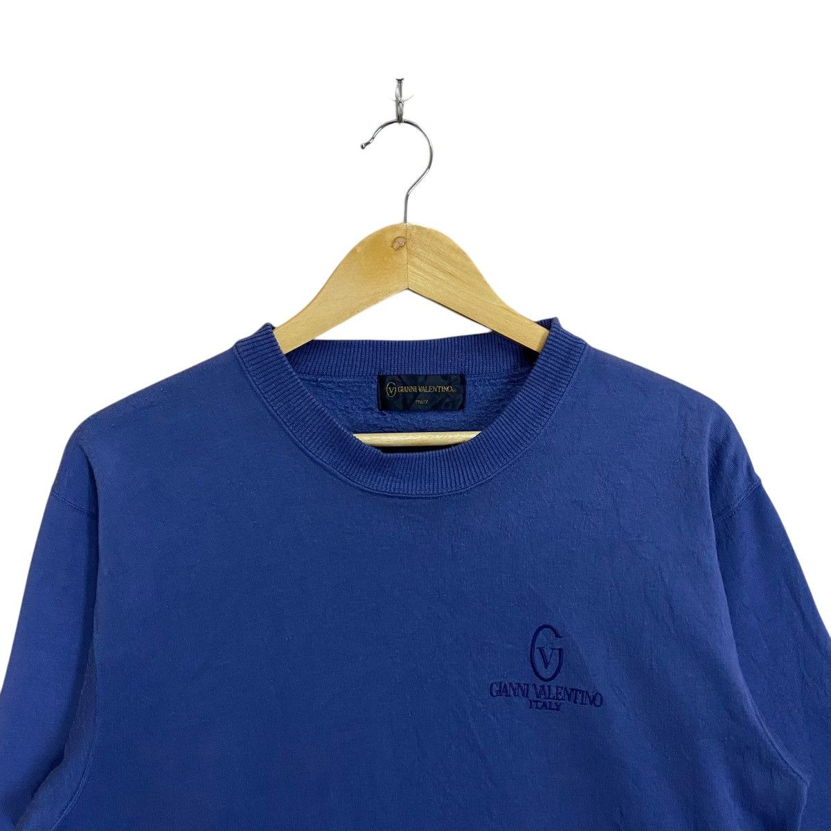Designer Vintage 90’s Gianni Valentino Small Logo Crewneck Sweatshirt Size US M / EU 48-50 / 2 - 4 Thumbnail