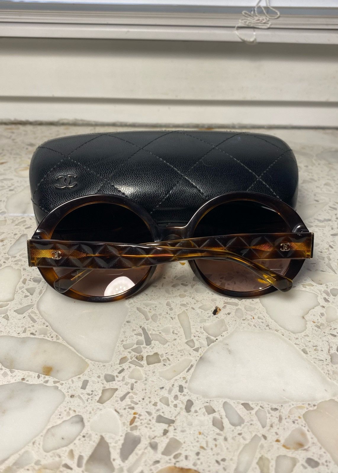Vintage Gold Logo CC Vintage Chanel Sunglasses Size ONE SIZE - 2 Thumbnail