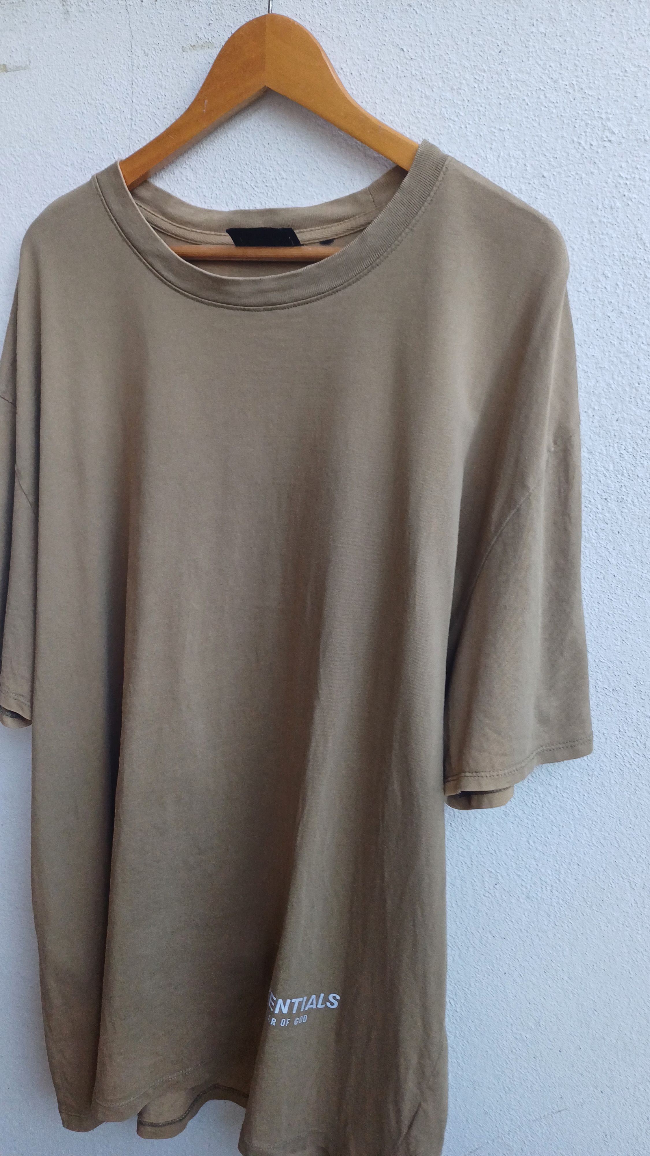 Essentials × Fear of God FOG Essentials Distressed Tee Size US XL / EU 56 / 4 - 3 Thumbnail