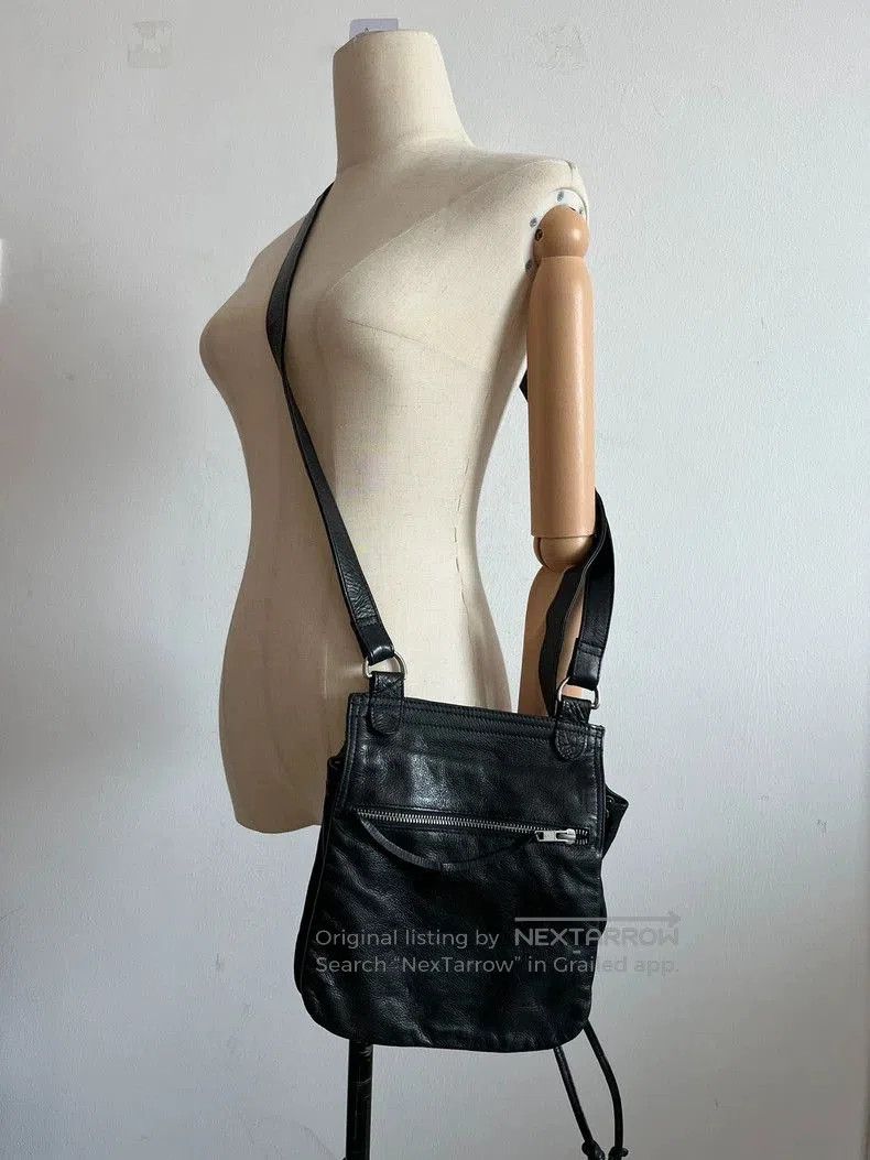 Ann Demeulemeester Ann Demeulemeester Black Crossbody Bag. Size ONE SIZE - 2 Thumbnail