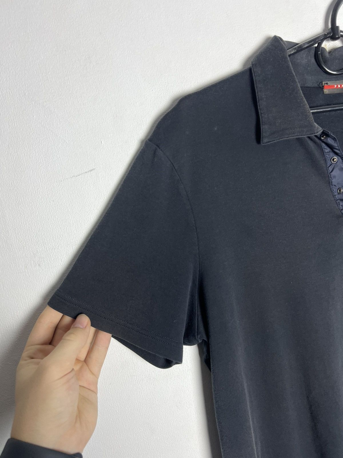 Prada Prada Polo Red Tab T Shirt Size US L / EU 52-54 / 3 - 3 Thumbnail