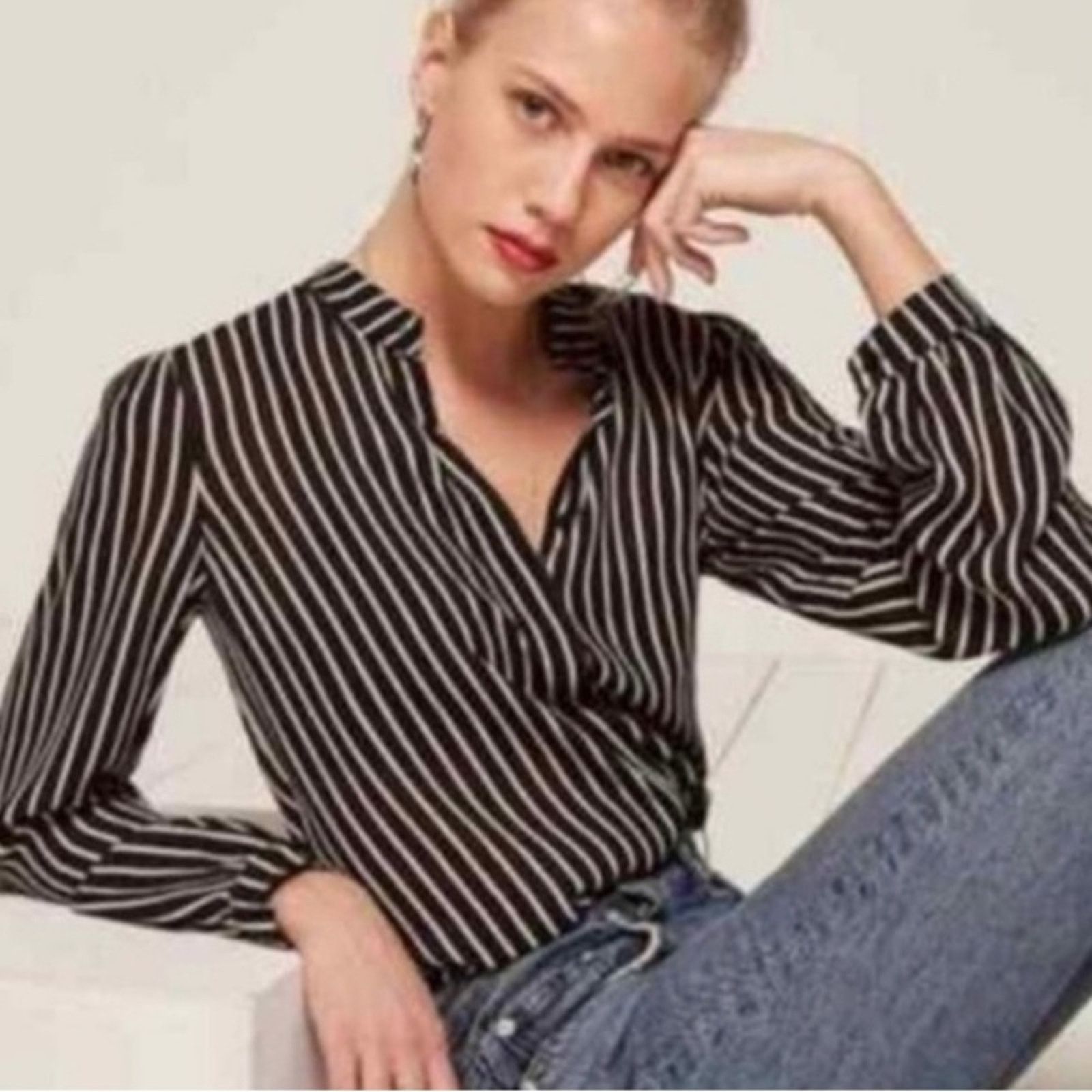 Reformation Reformation Arlington Sheer Striped Blouse Black White S Size S / US 4 / IT 40 - 5 Thumbnail
