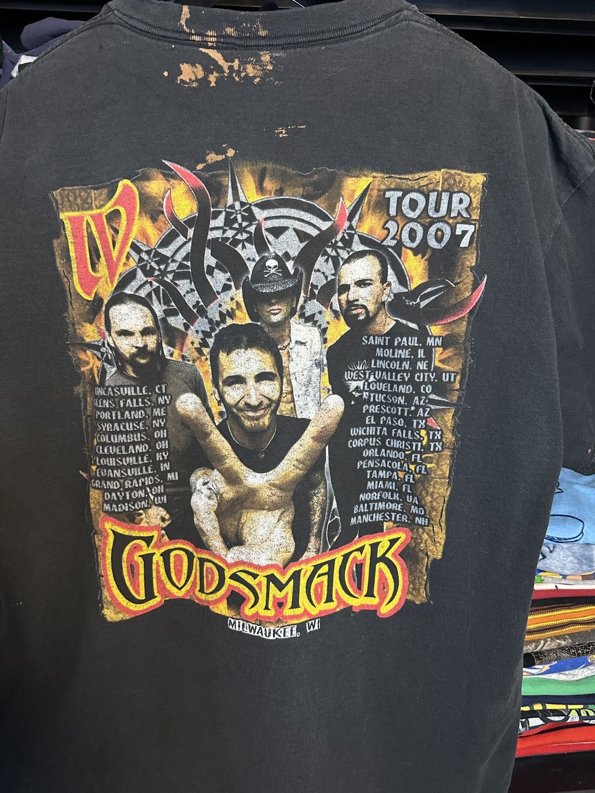 Hanes Vintage Y2K Godsmack Tour Tee Size US XL / EU 56 / 4 - 5 Thumbnail