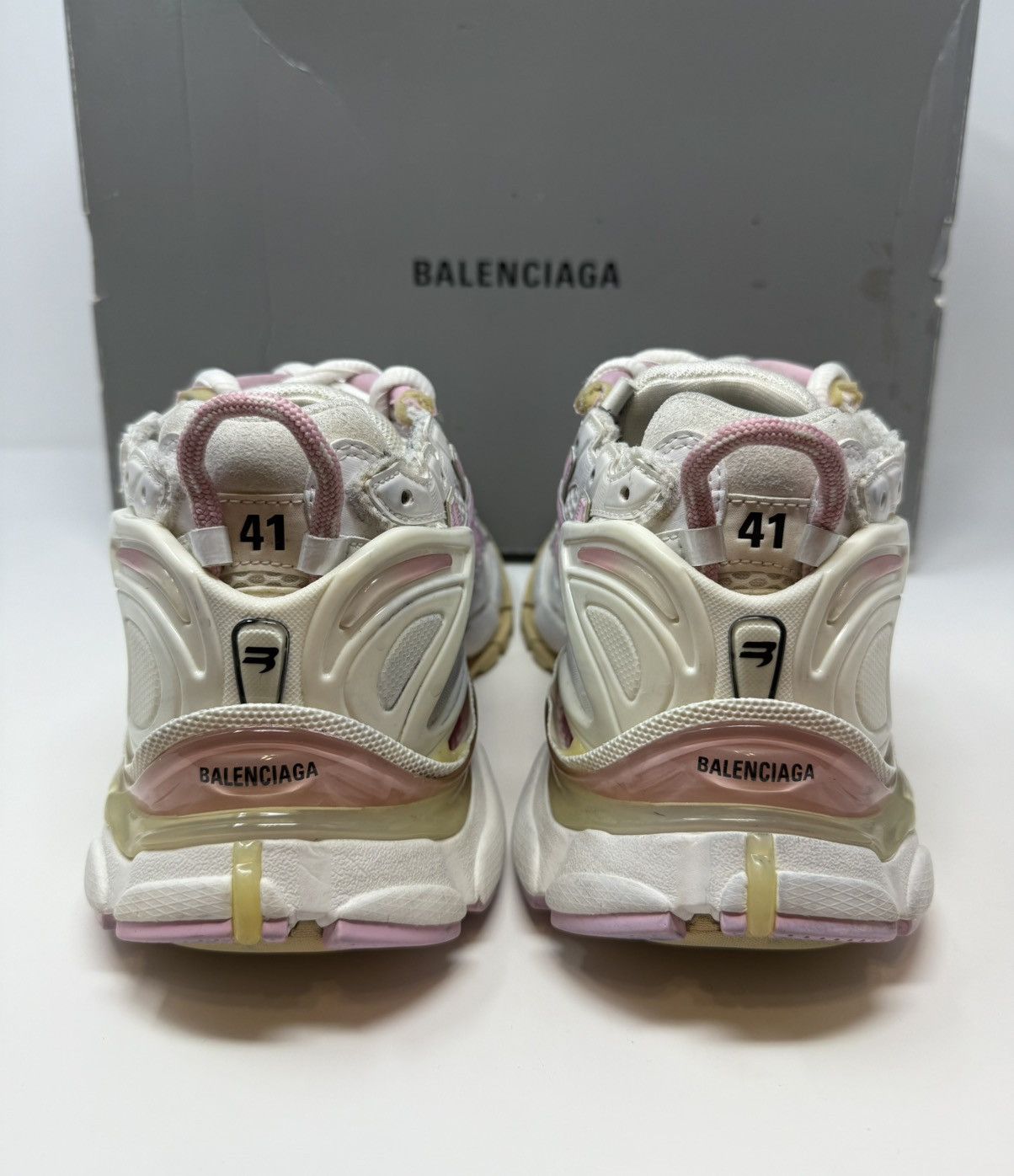 Balenciaga Balenciaga Runner Sneaker Pink/White Size US 8 / EU 41 - 5 Thumbnail