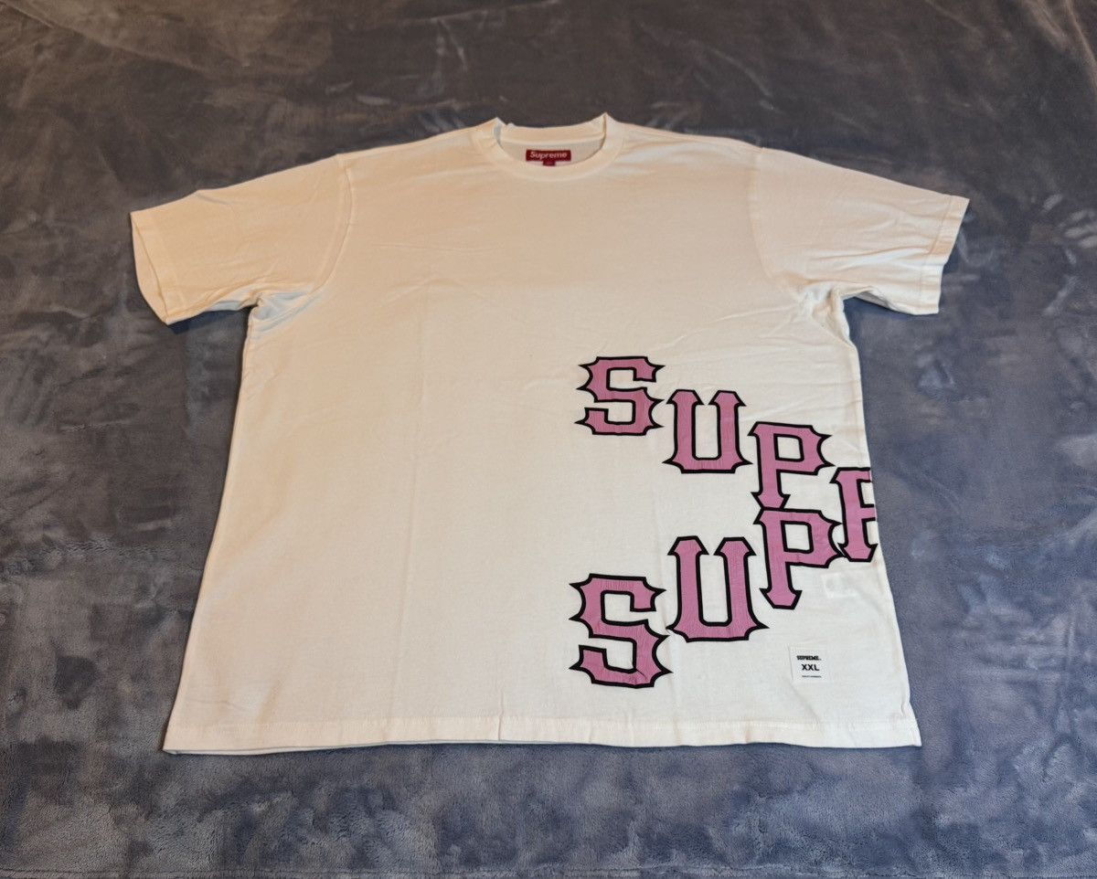 Supreme Supreme Cracked Logo S/S Top XXL Size US XXL / EU 58 / 5 - 1 Thumbnail