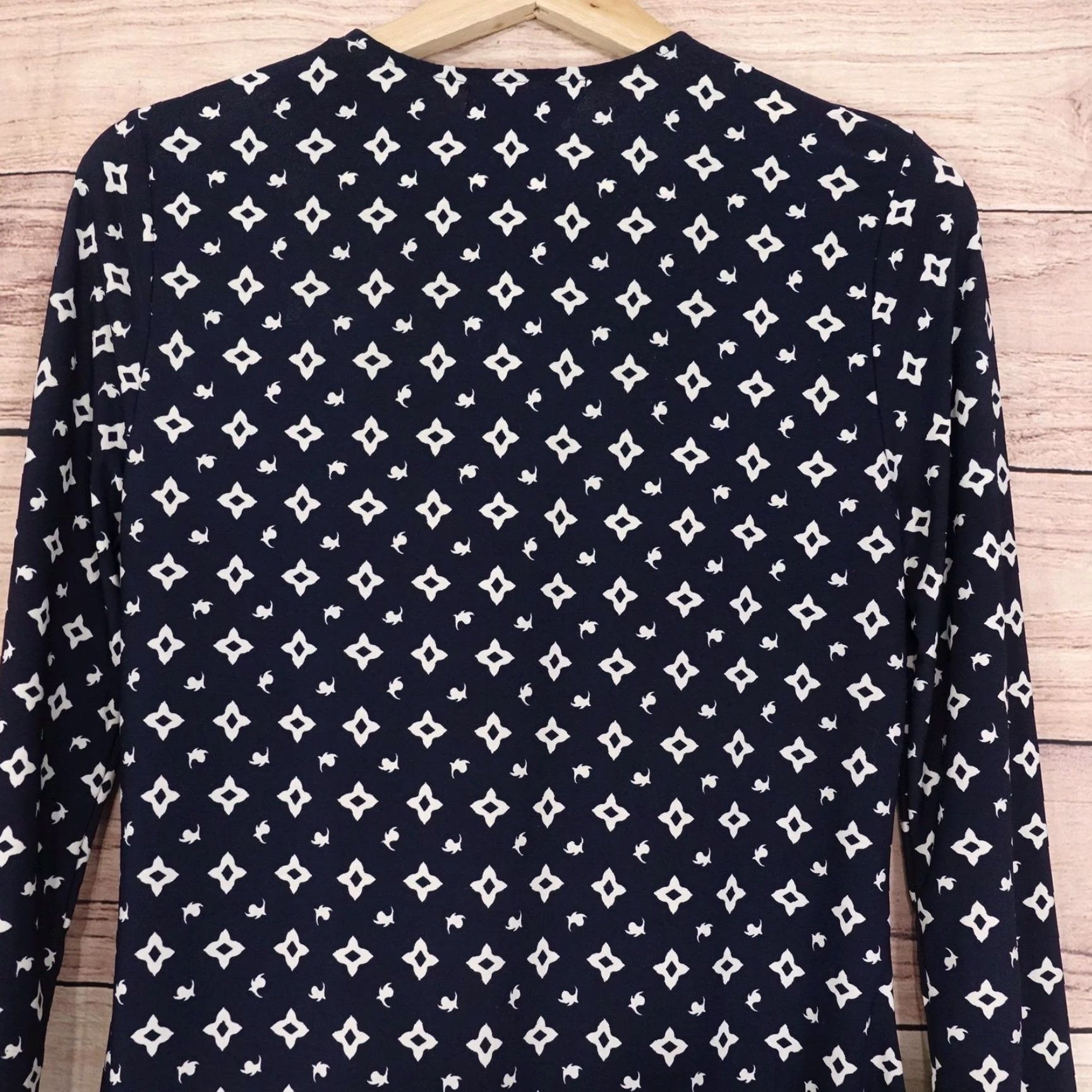 Ralph Lauren Lauren Ralph Lauren Shirt Womens XS Navy Geometric Print Long Sleeve Tunic Size XS / US 0-2 / IT 36-38 - 6 Thumbnail