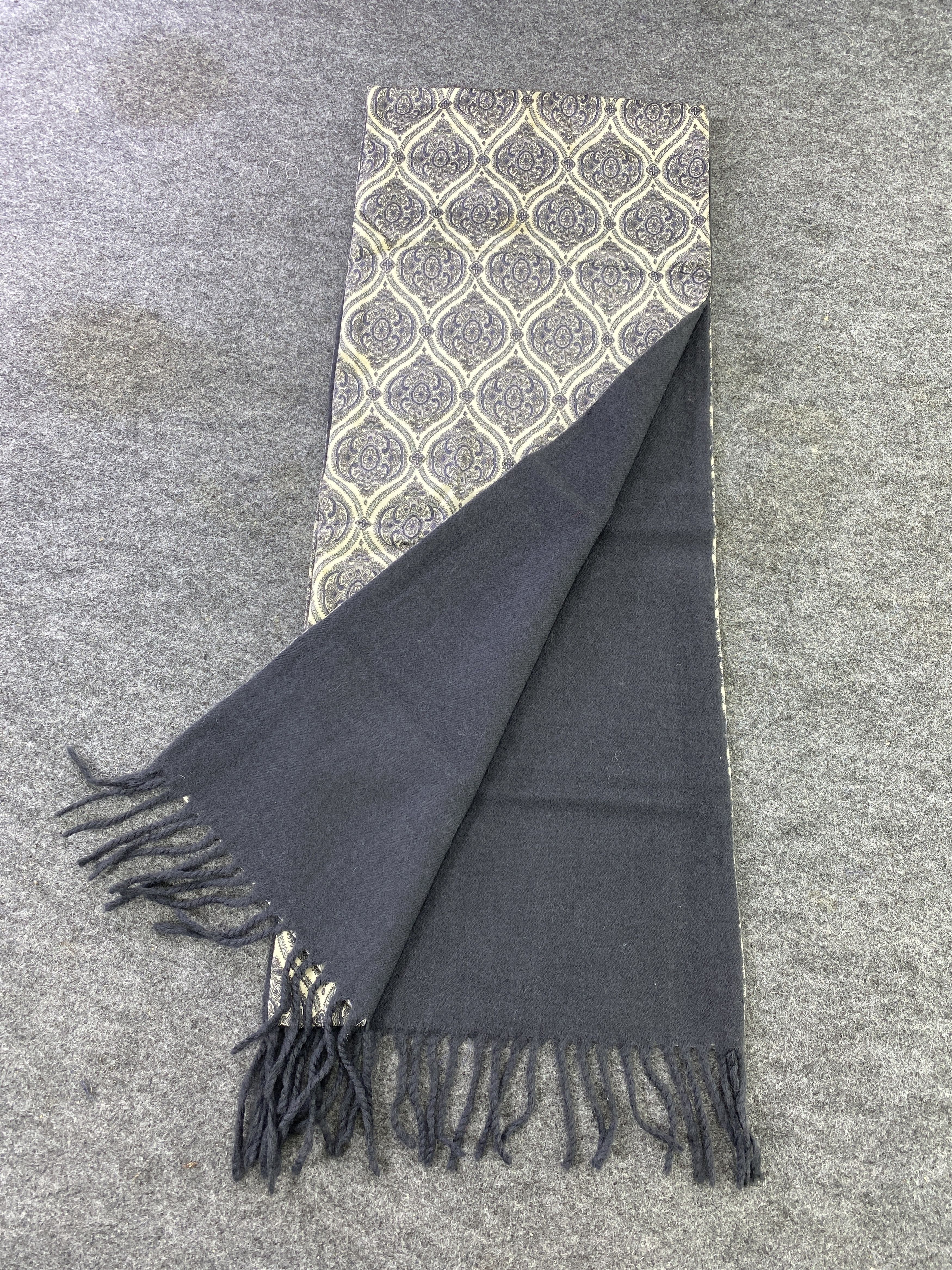 Designer Paislee Silk Wool Scarf / Muffler / Neckwear -T546 Size ONE SIZE - 3 Thumbnail