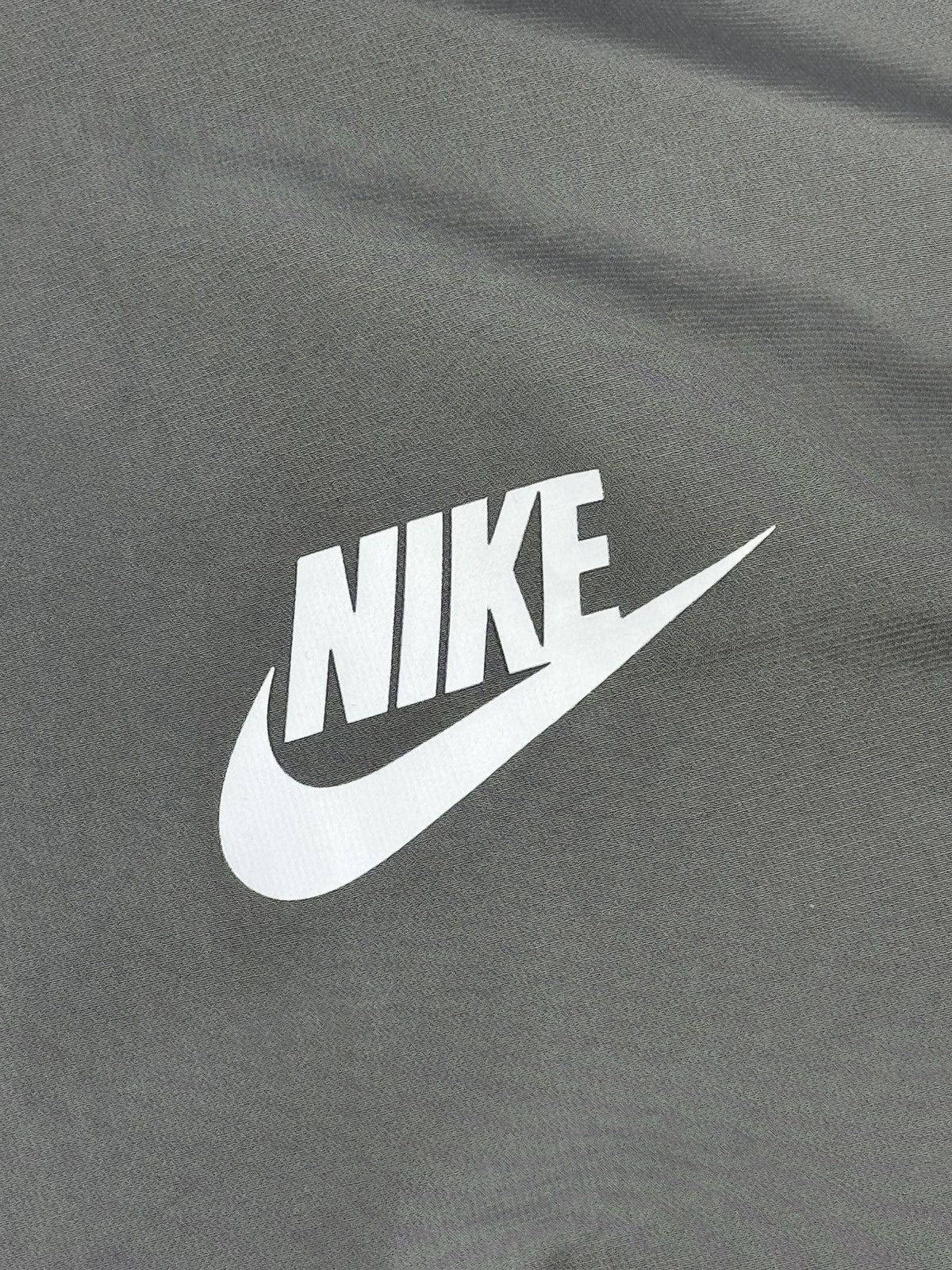 Other Nike Woven Tracksuit Grey Jacket Hype Size US L / EU 52-54 / 3 - 7 Thumbnail