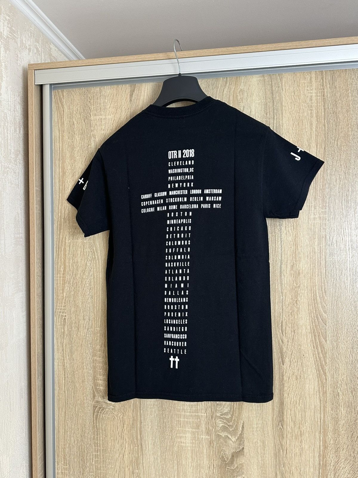 Rap Tees 🔥 OTR II BEYONCE + Jay-Z Tour TEE Rihanna Minaj Kanye Shirt Size US S / EU 44-46 / 1 - 2 Thumbnail