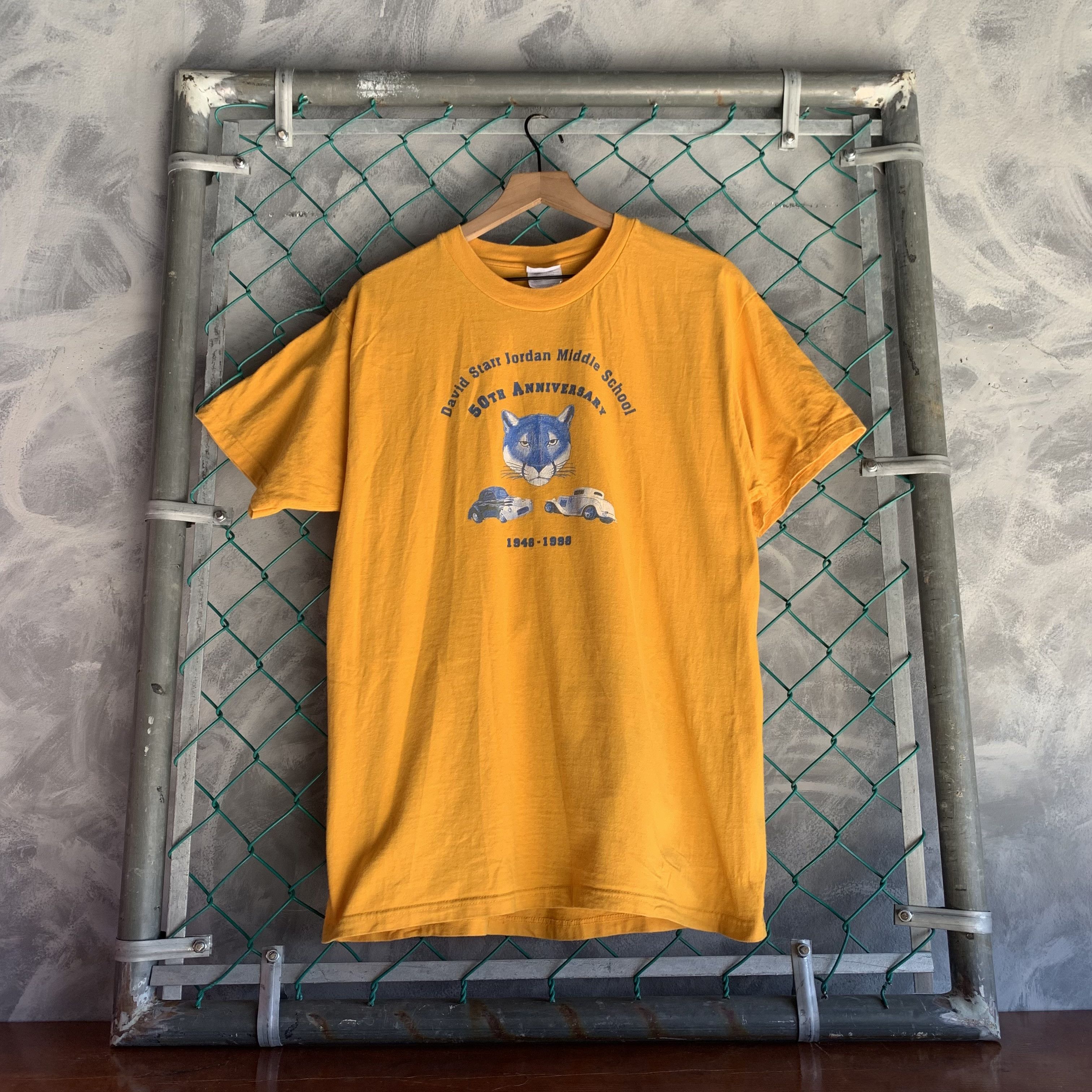 Hanes Hanes Beefy T Shirt Men's Size Large Yellow Size US L / EU 52-54 / 3 - 1 Thumbnail