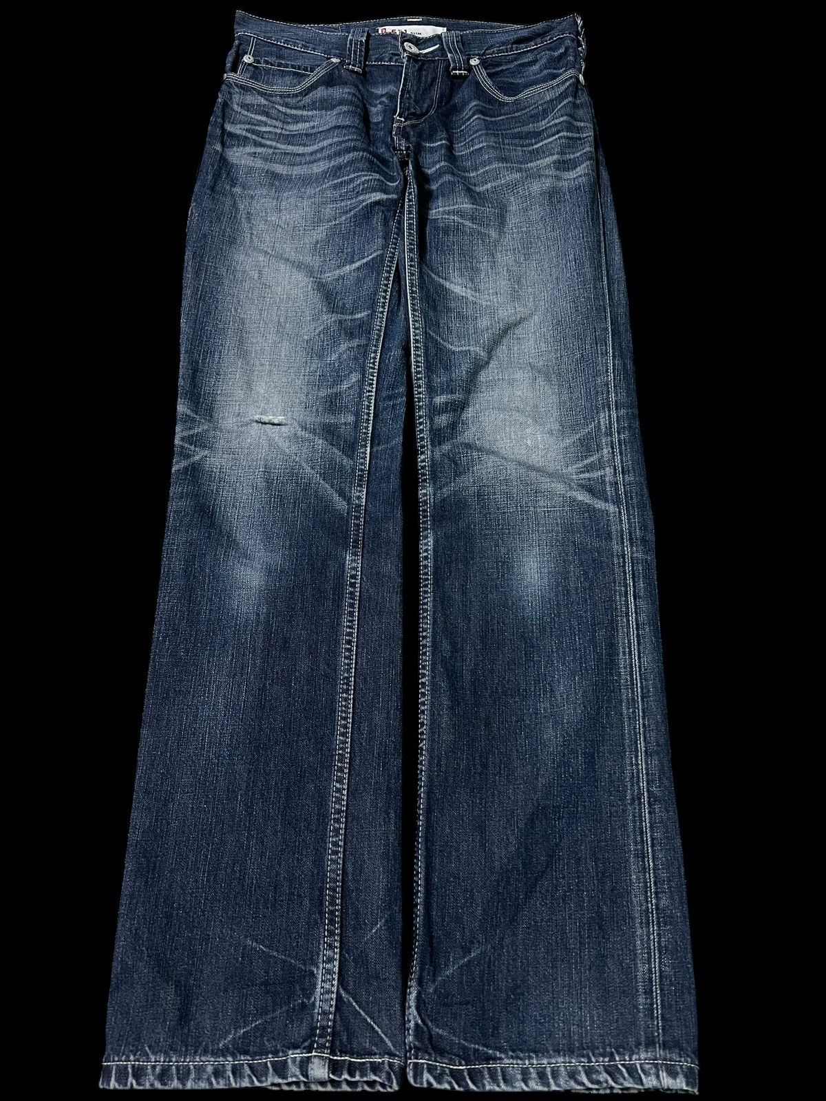 Levi's Vintage Levis 511 Distressed Washed Jean Size US 30 / EU 46 - 1 Thumbnail