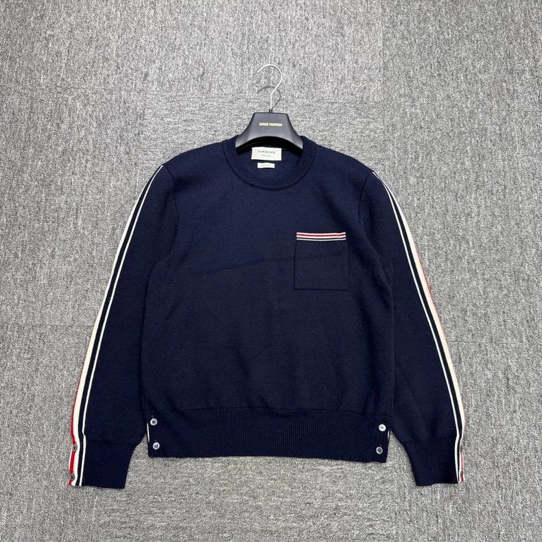 Thom Browne size2 Arm side striped sweater