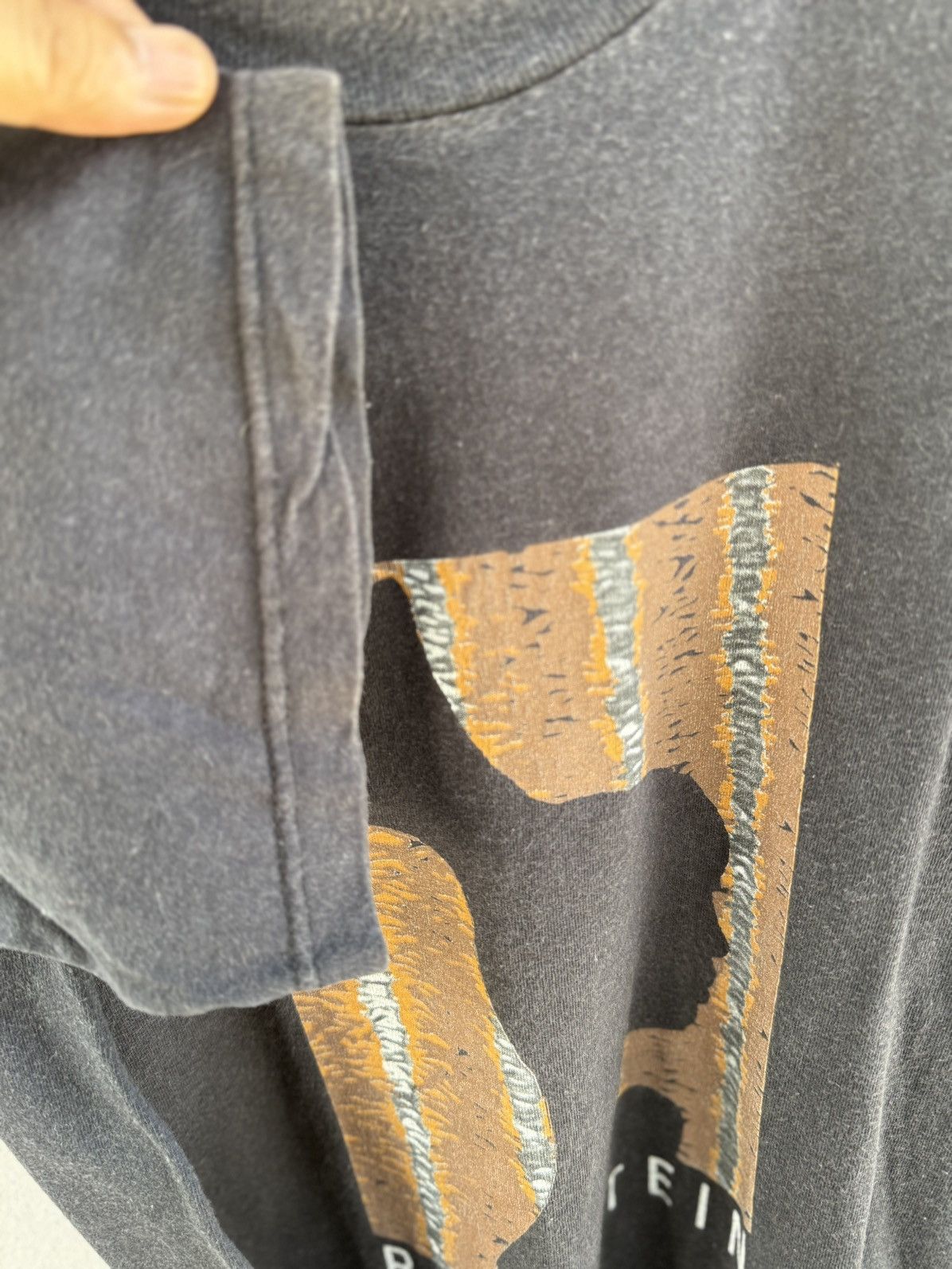 Band Tees Thrashed Vintage Rootsein Black Woman Art Sun Faded Grunge T Size US M / EU 48-50 / 2 - 5 Thumbnail