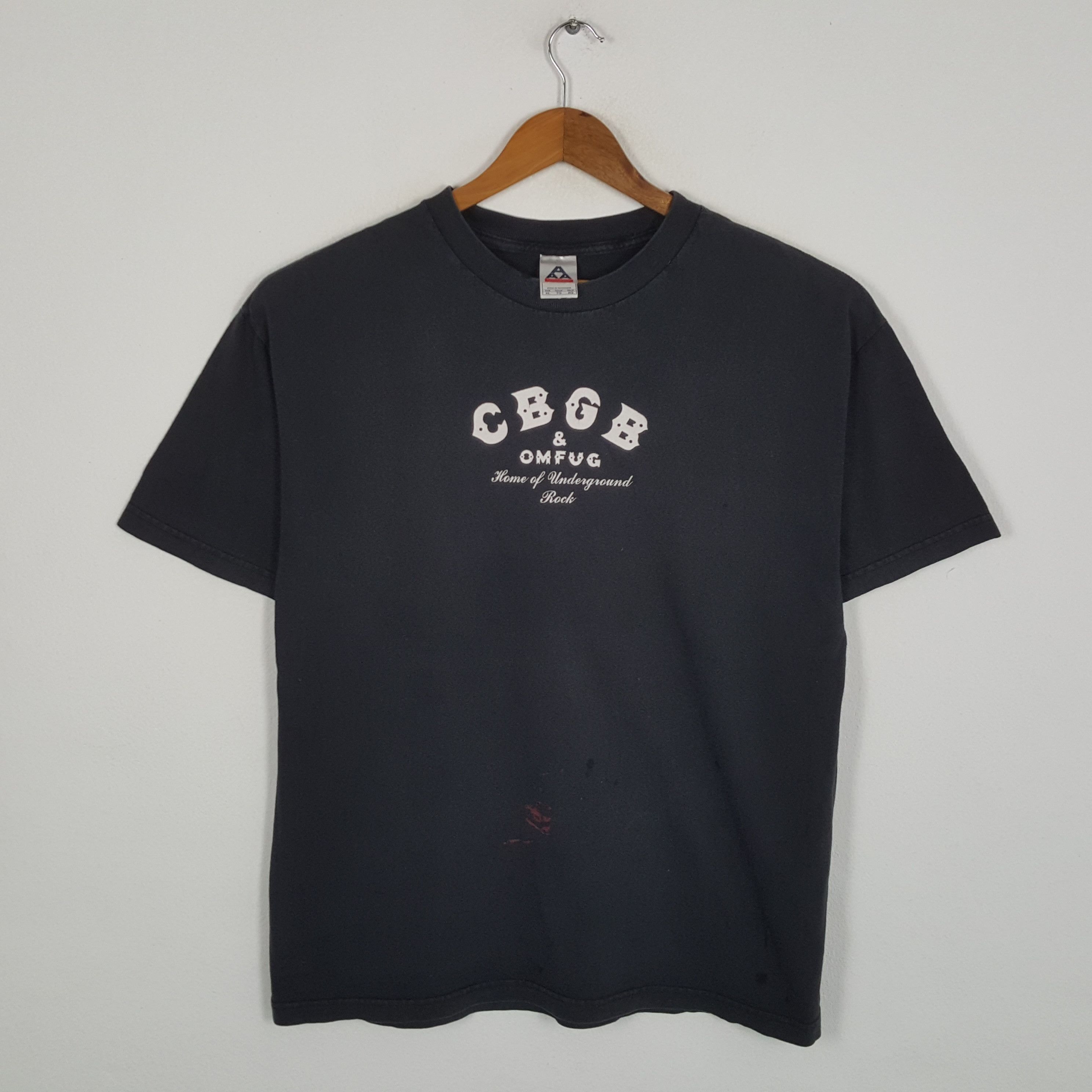 Vintage Vintage CBGB & OMFUG American Rock Record T-Shirts Size US XL / EU 56 / 4 - 1 Thumbnail